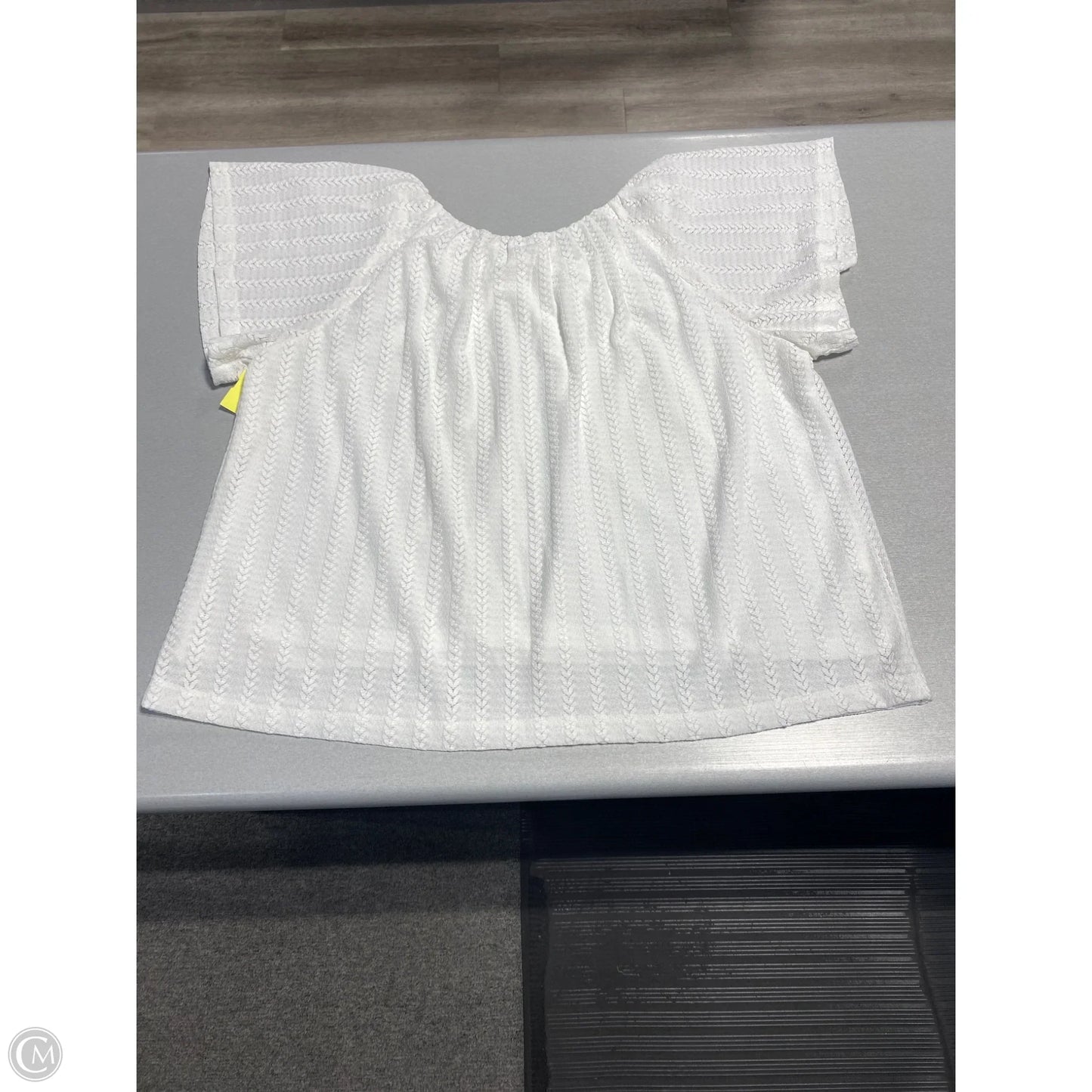Top Short Sleeve By Loft In White, Size: Xxl