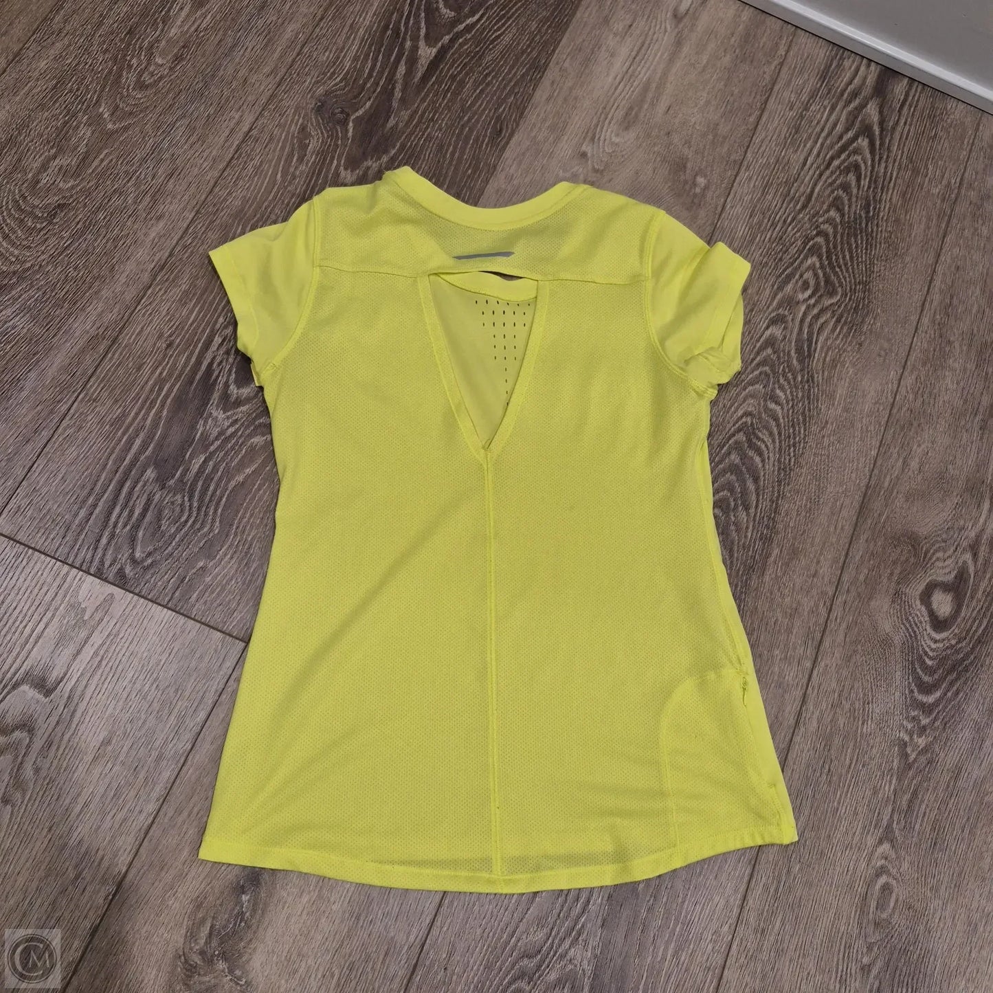 Athletic Top Short Sleeve By Champion In Yellow, Size: S