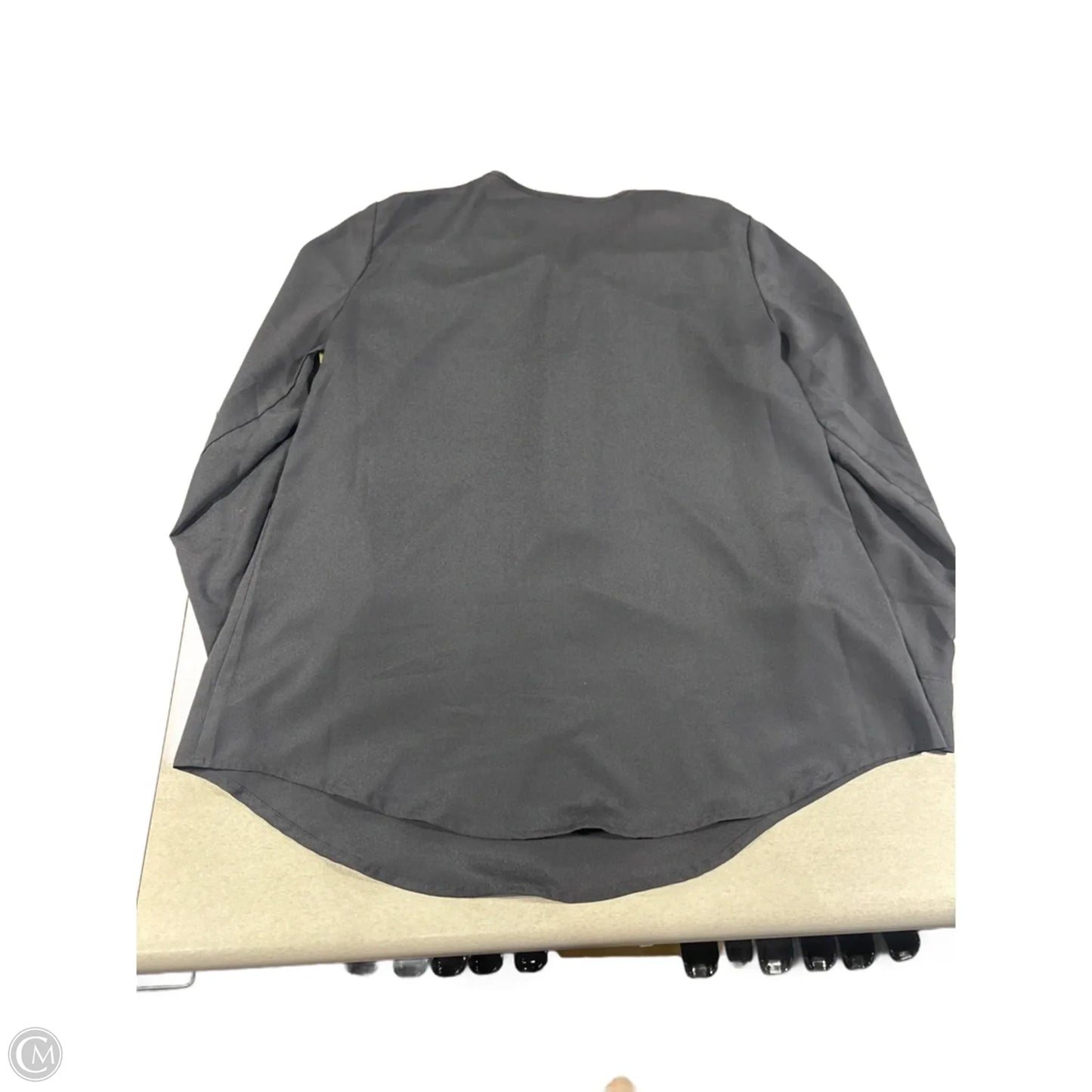 Top Long Sleeve By Calvin Klein In Grey, Size: L