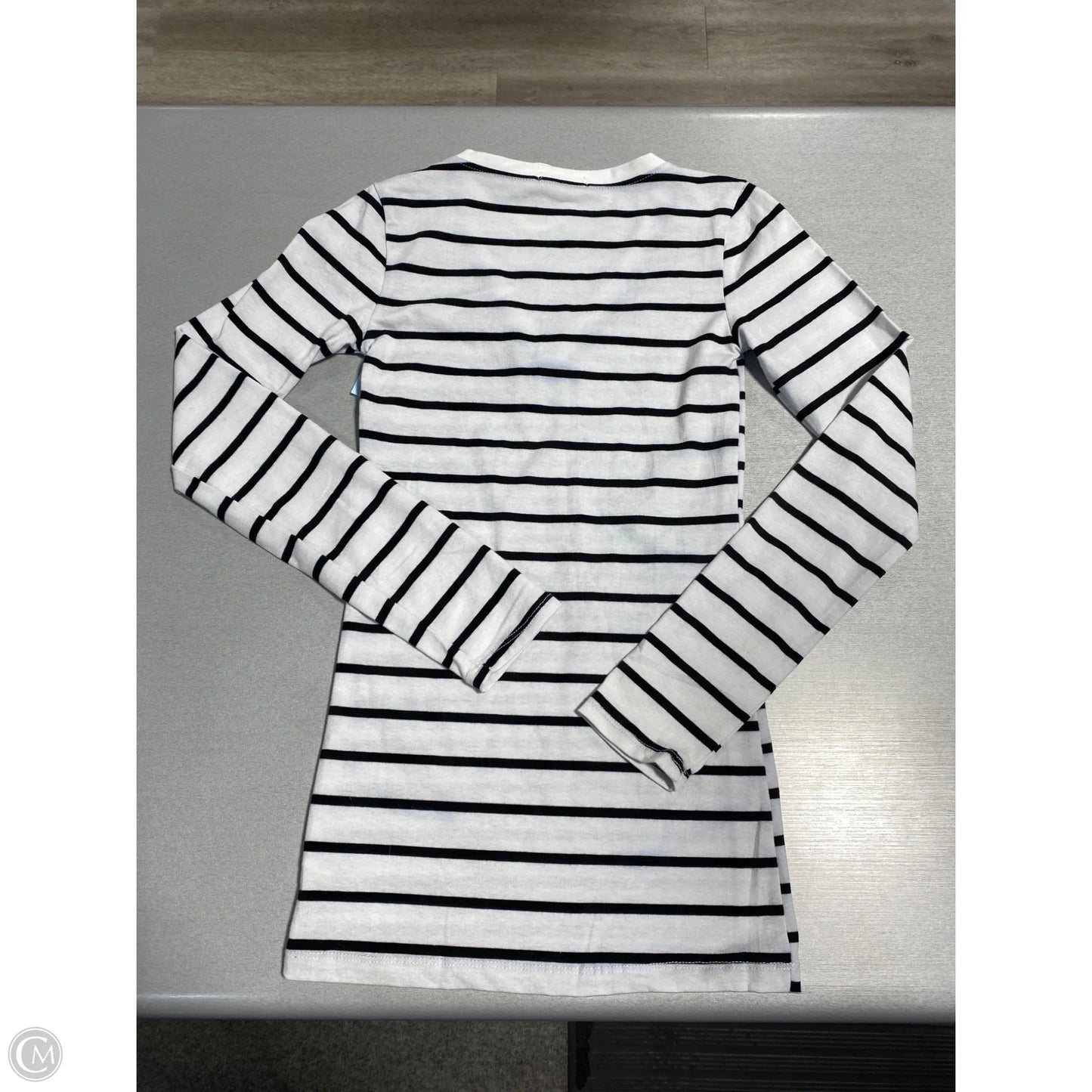 Top Long Sleeve By Heart & Hips In Striped Pattern, Size: S