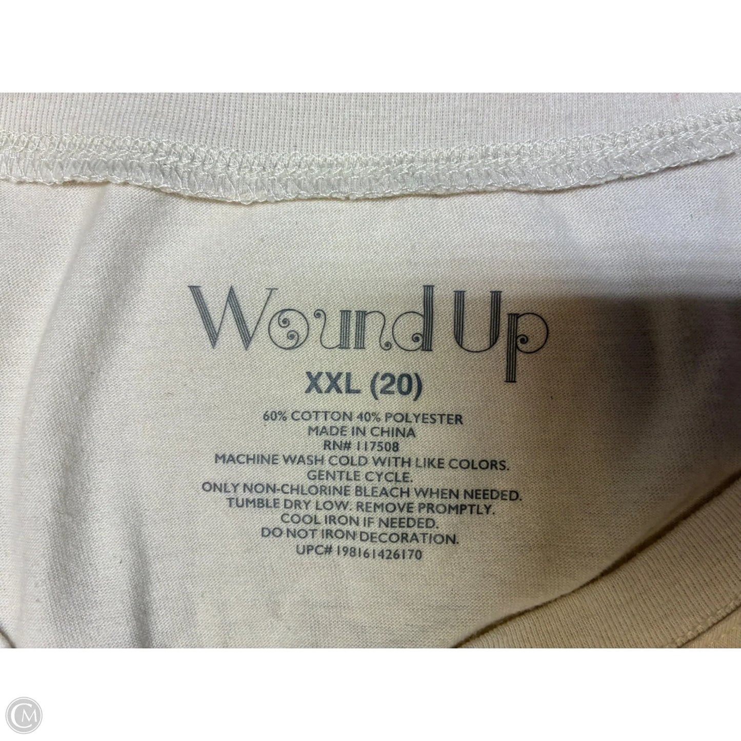 Top Short Sleeve By Clothes Mentor In Cream, Size: Xxl