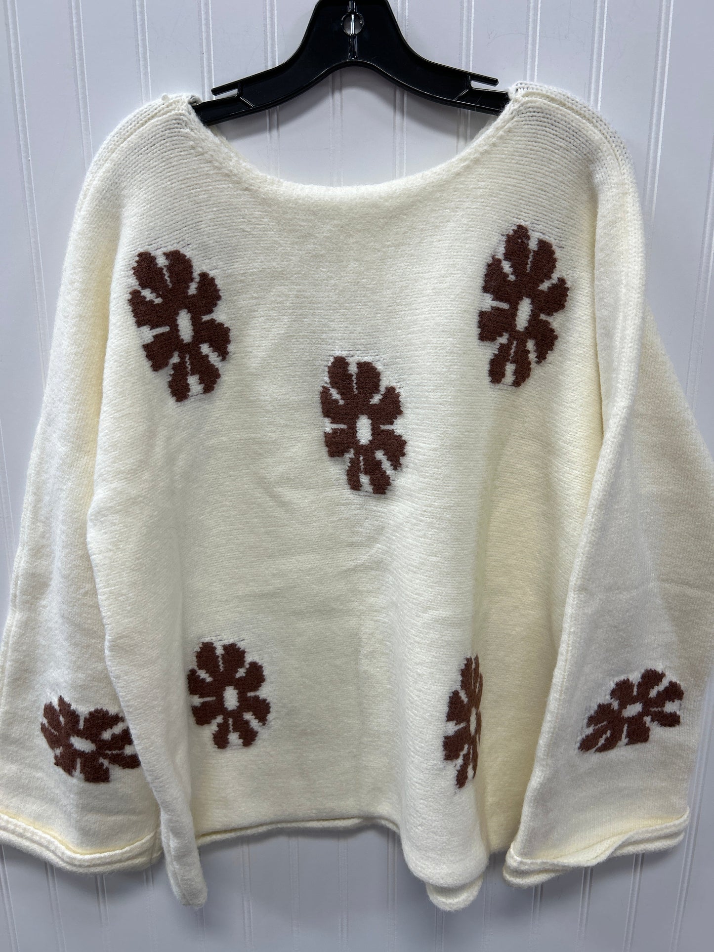 Sweater By Cmc In Cream, Size:1X