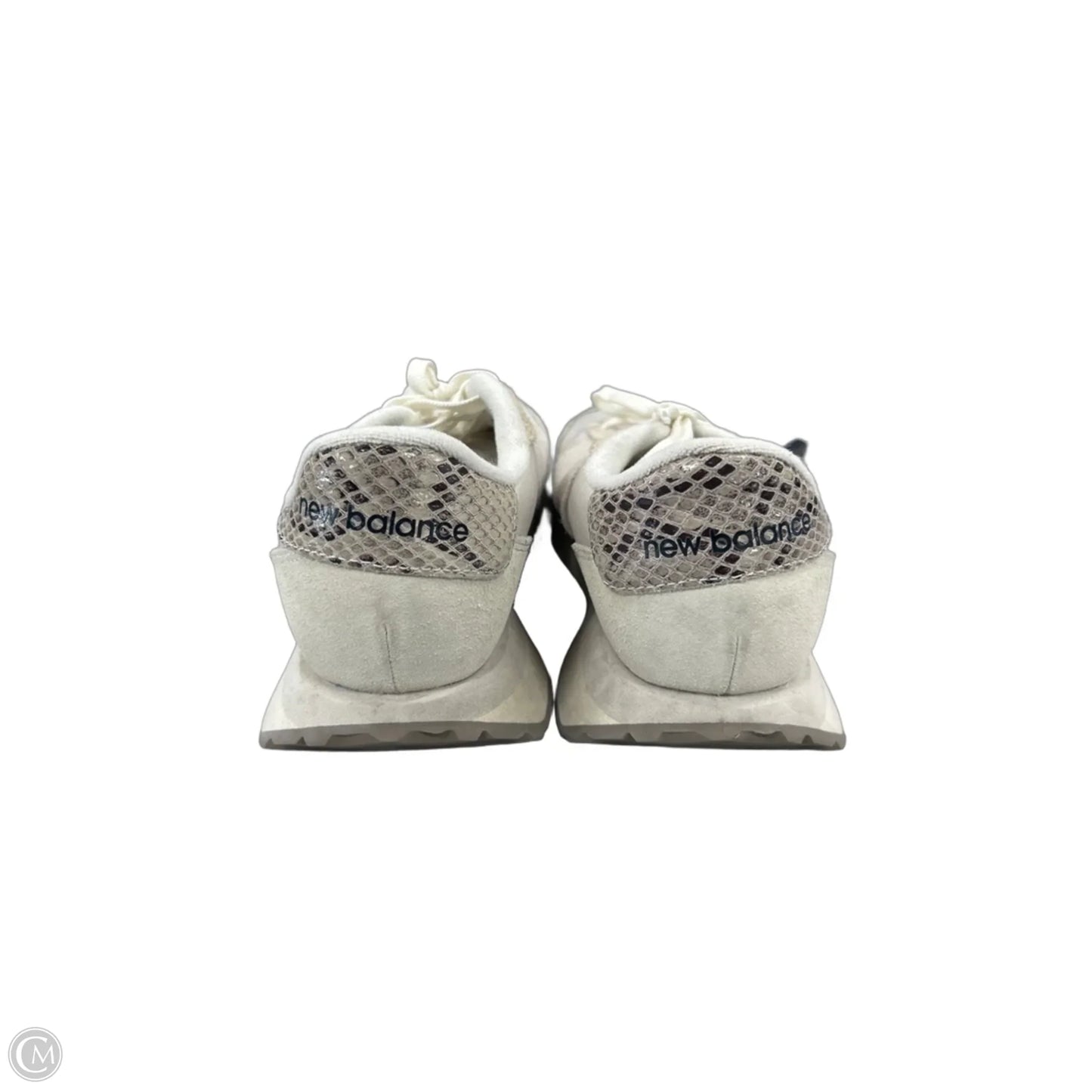 Shoes Sneakers By New Balance In Cream, Size: 8.5
