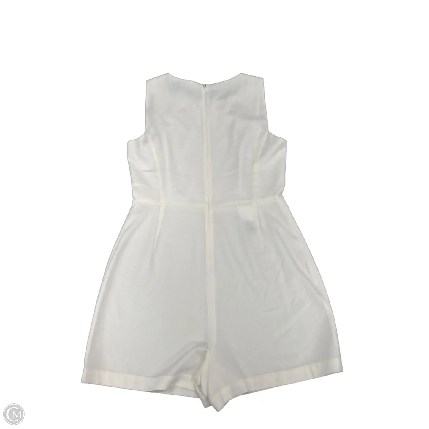 Dress Casual Short By Bcbgmaxazria In White, Size: M