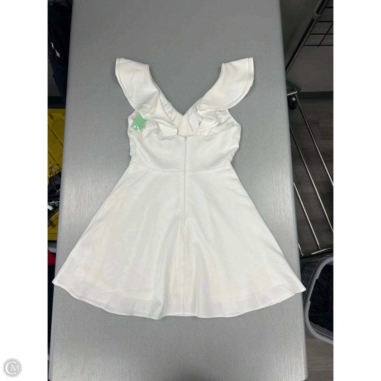Dress Casual Short By Lulus In White, Size: S
