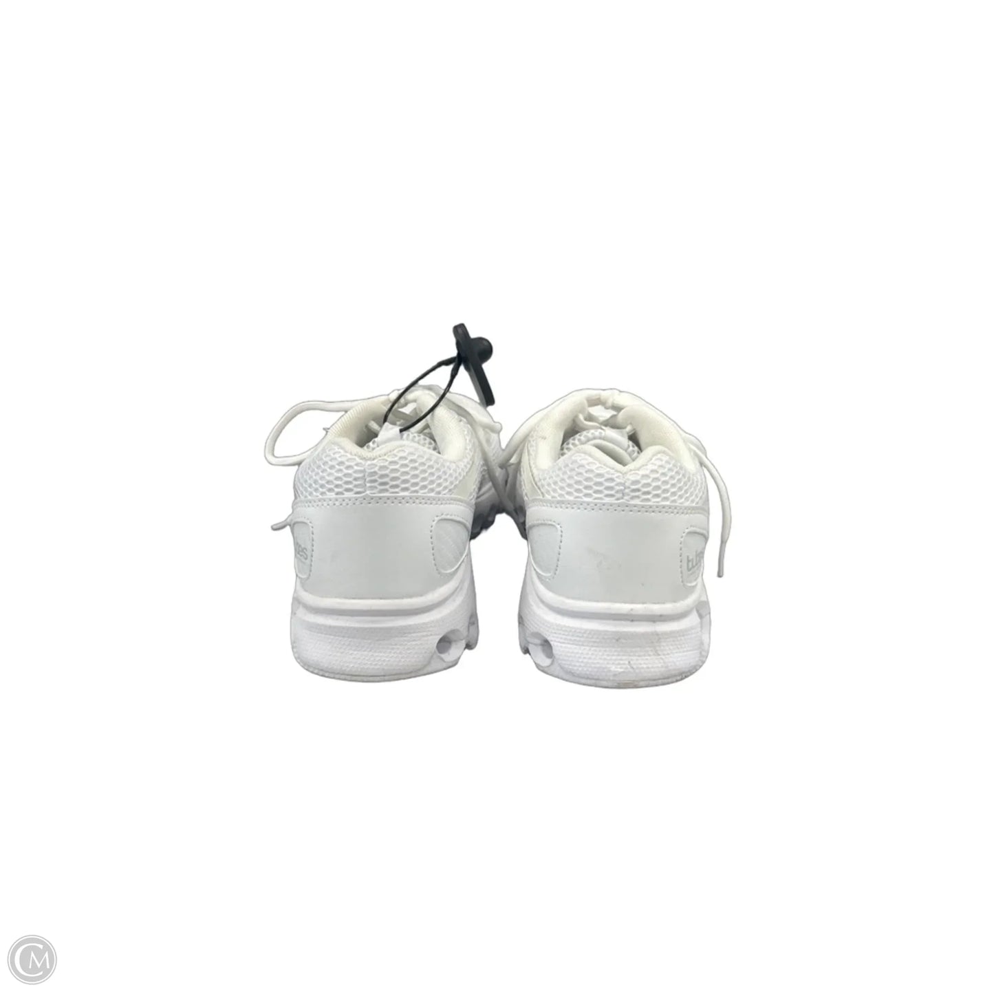 Shoes Athletic By K Swiss In White, Size: 9