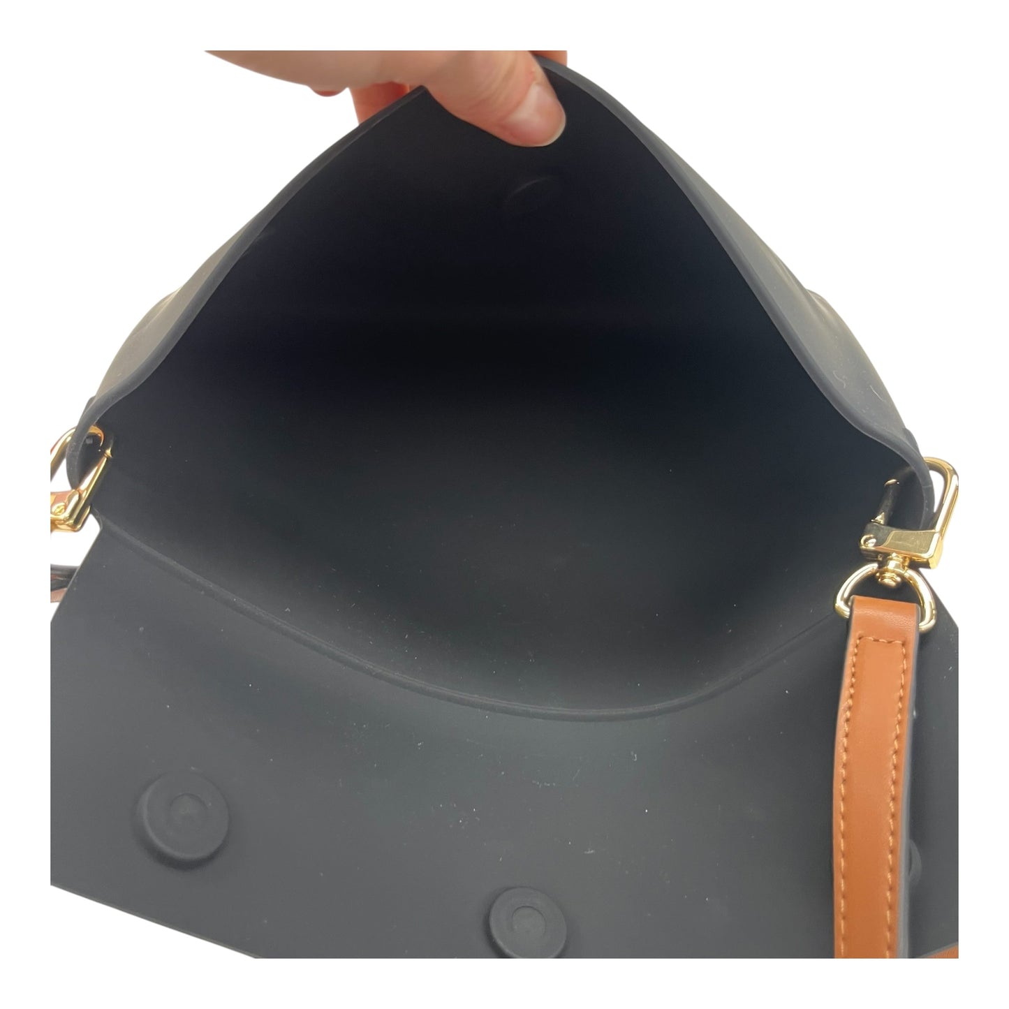 Crossbody By Clothes Mentor In Black, Size:Medium