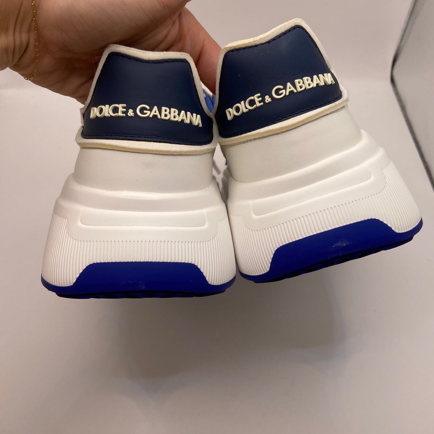 Shoes Luxury Designer By Dolce And Gabbana In White, Size: 10