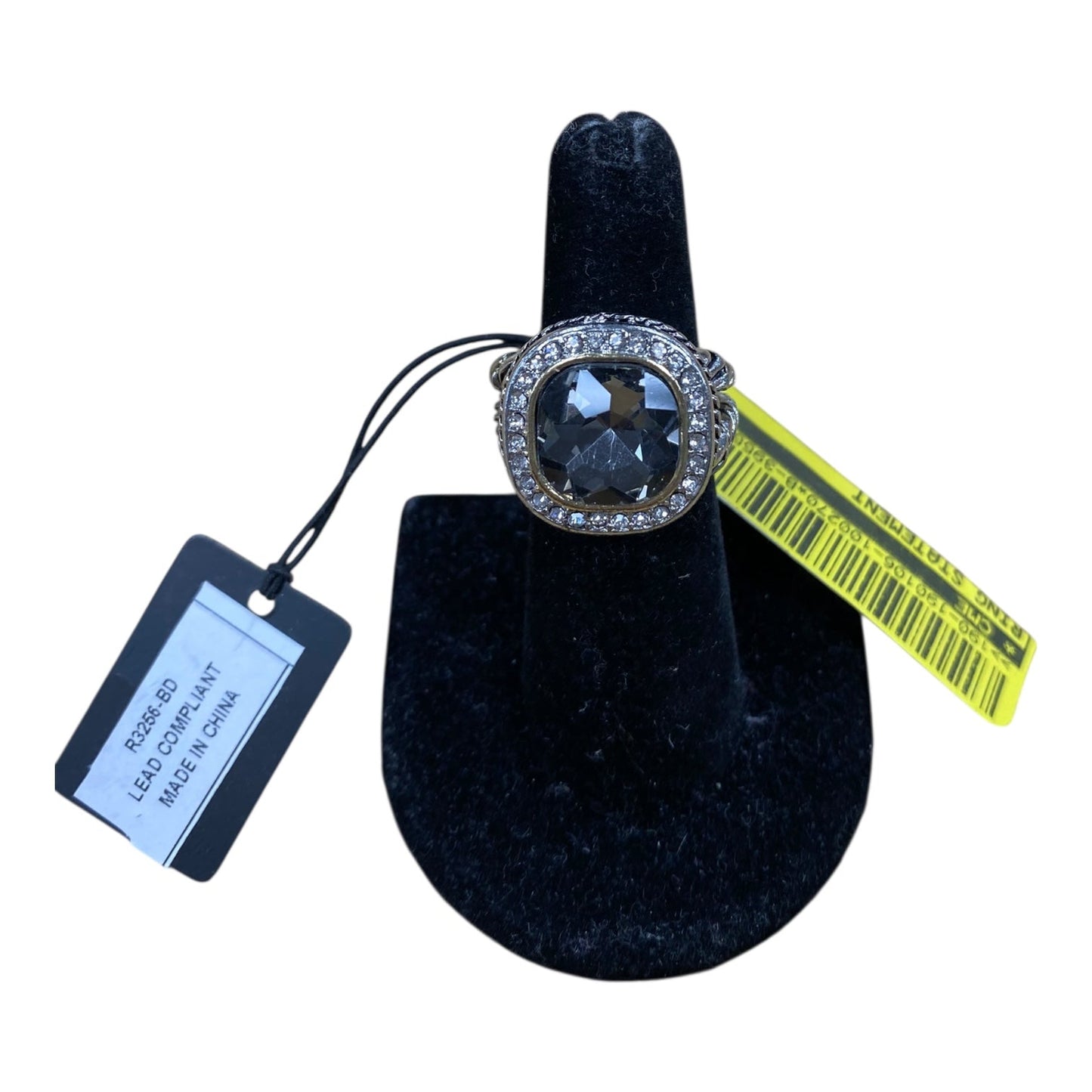 Ring Statement In Silver