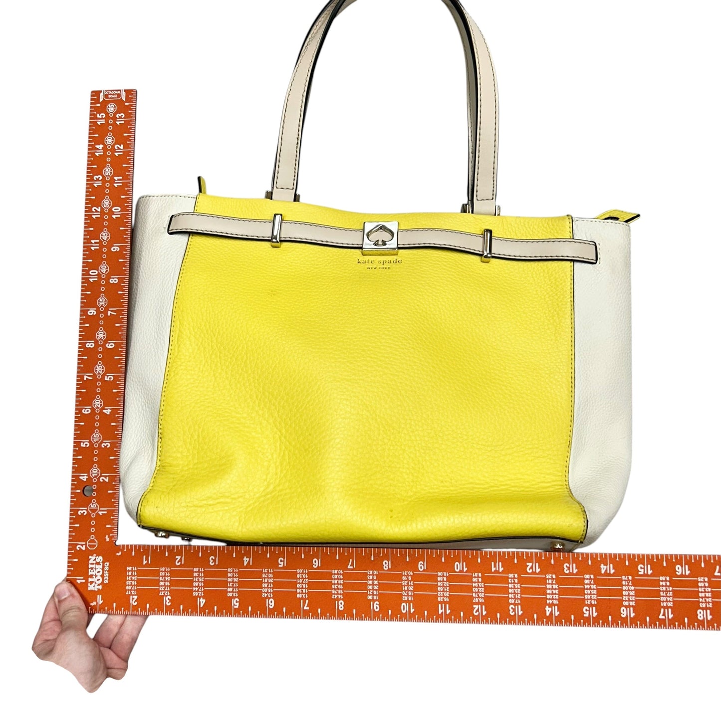 Tote Designer By Kate Spade, Size: Medium