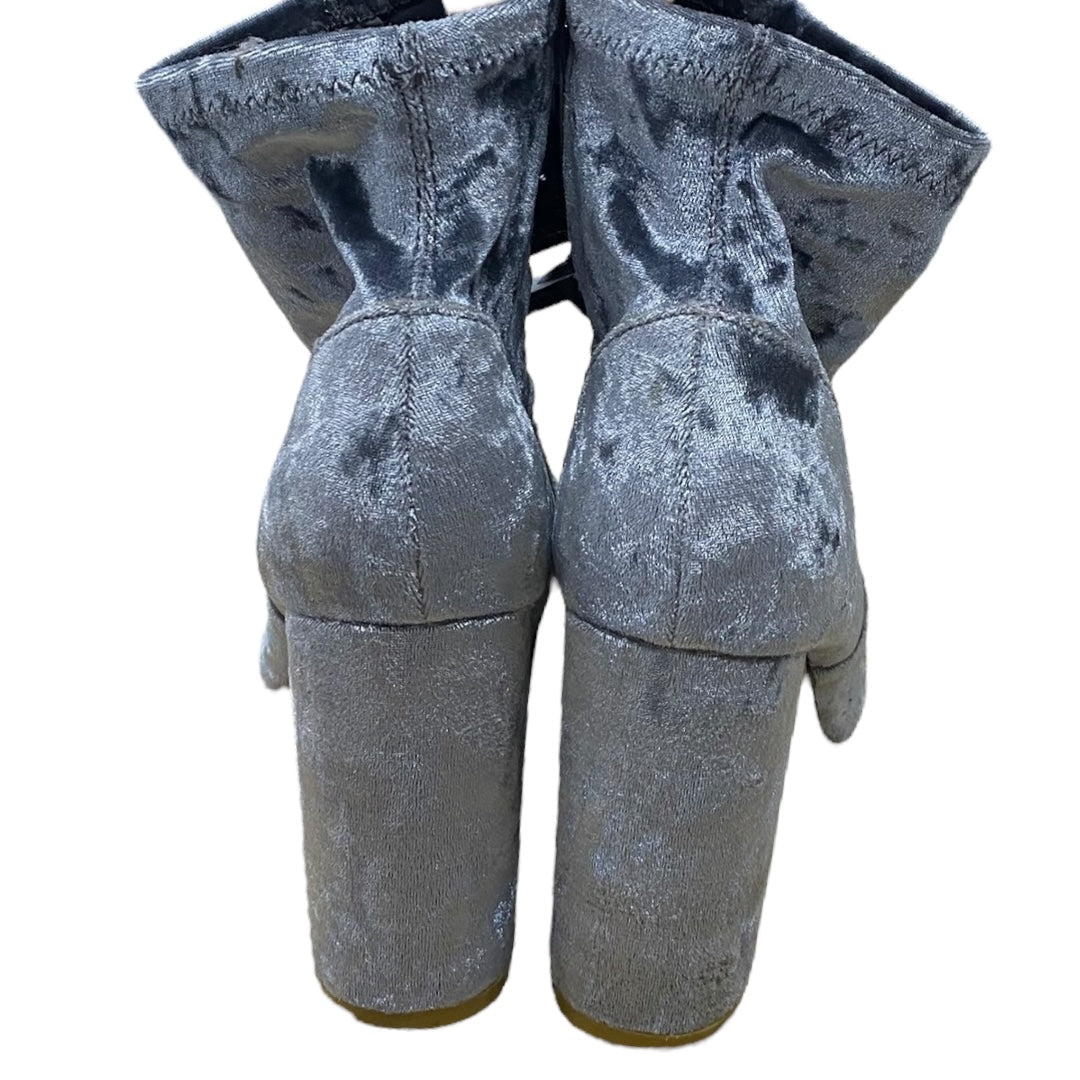Boots Ankle Heels By Just Fab In Grey, Size:7.5