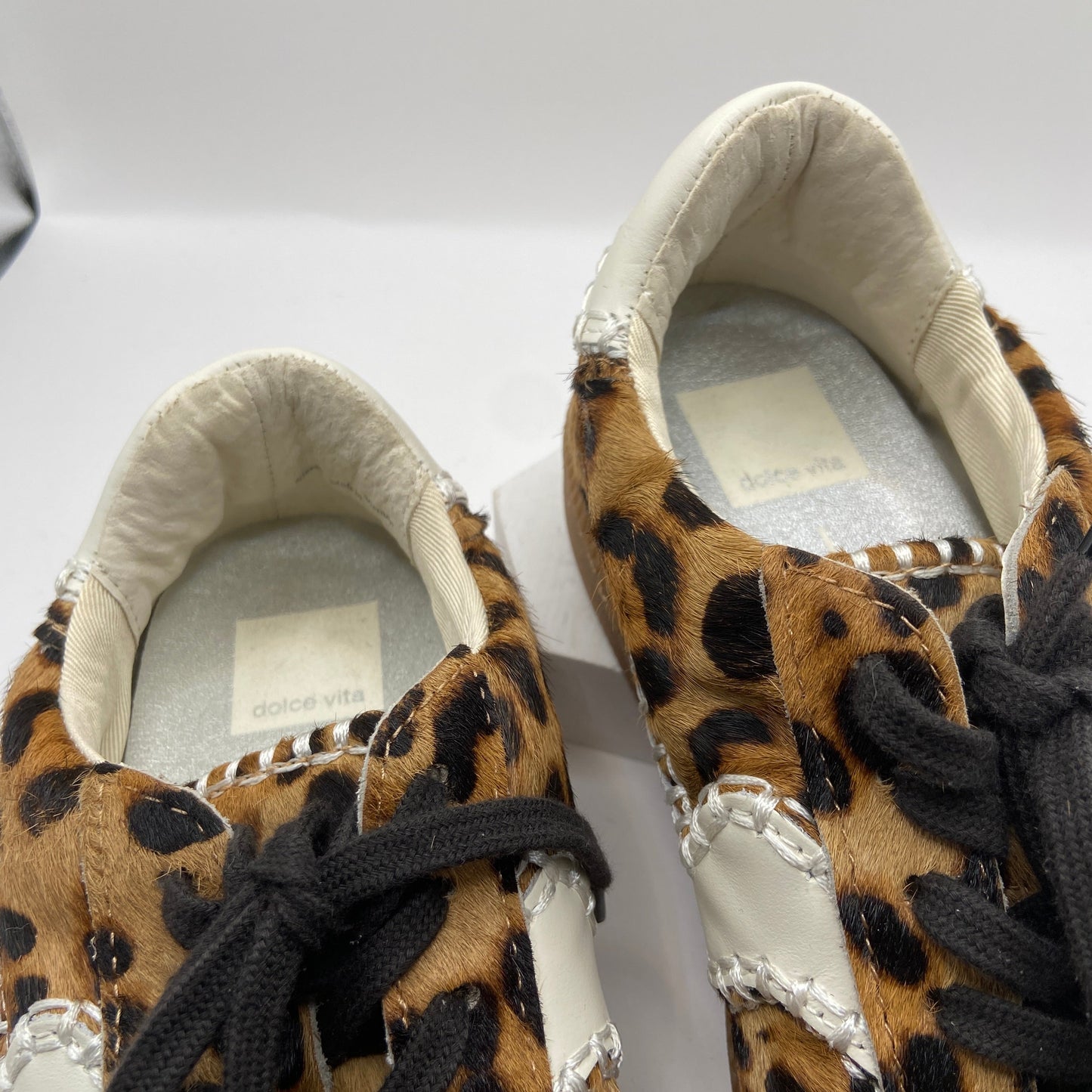 Shoes Sneakers By Dolce Vita In Animal Print, Size: 6.5