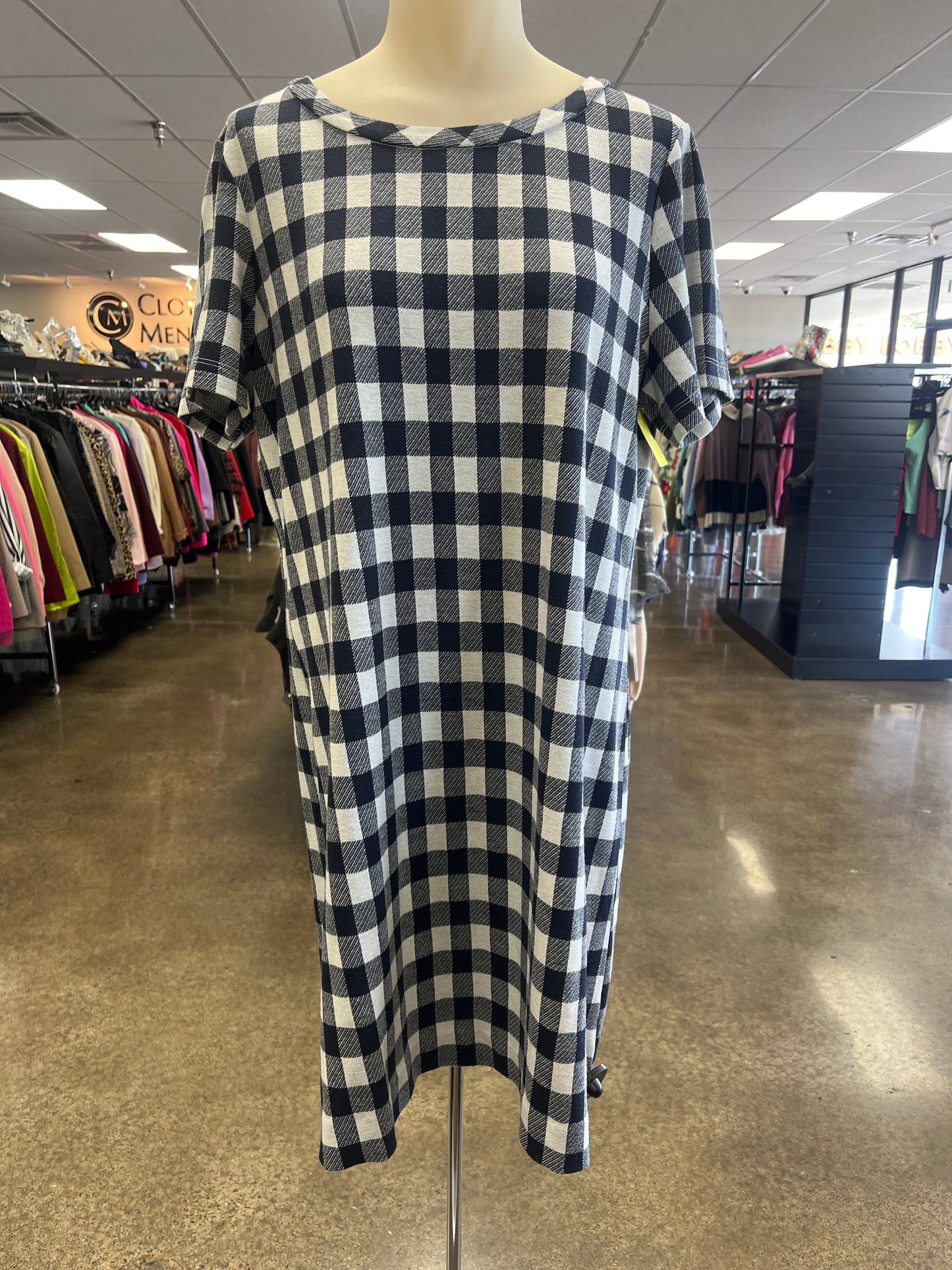 Dress Casual Short By Tyler Boe In Blue & Grey, Size:M