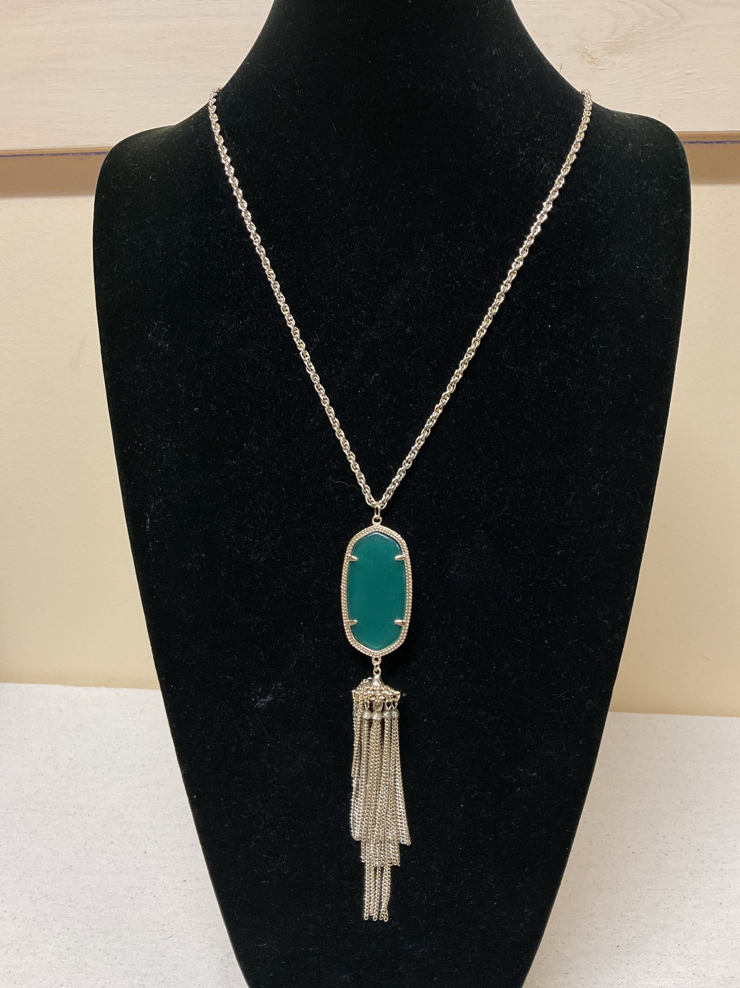 Necklace Pendant By Kendra Scott In Green