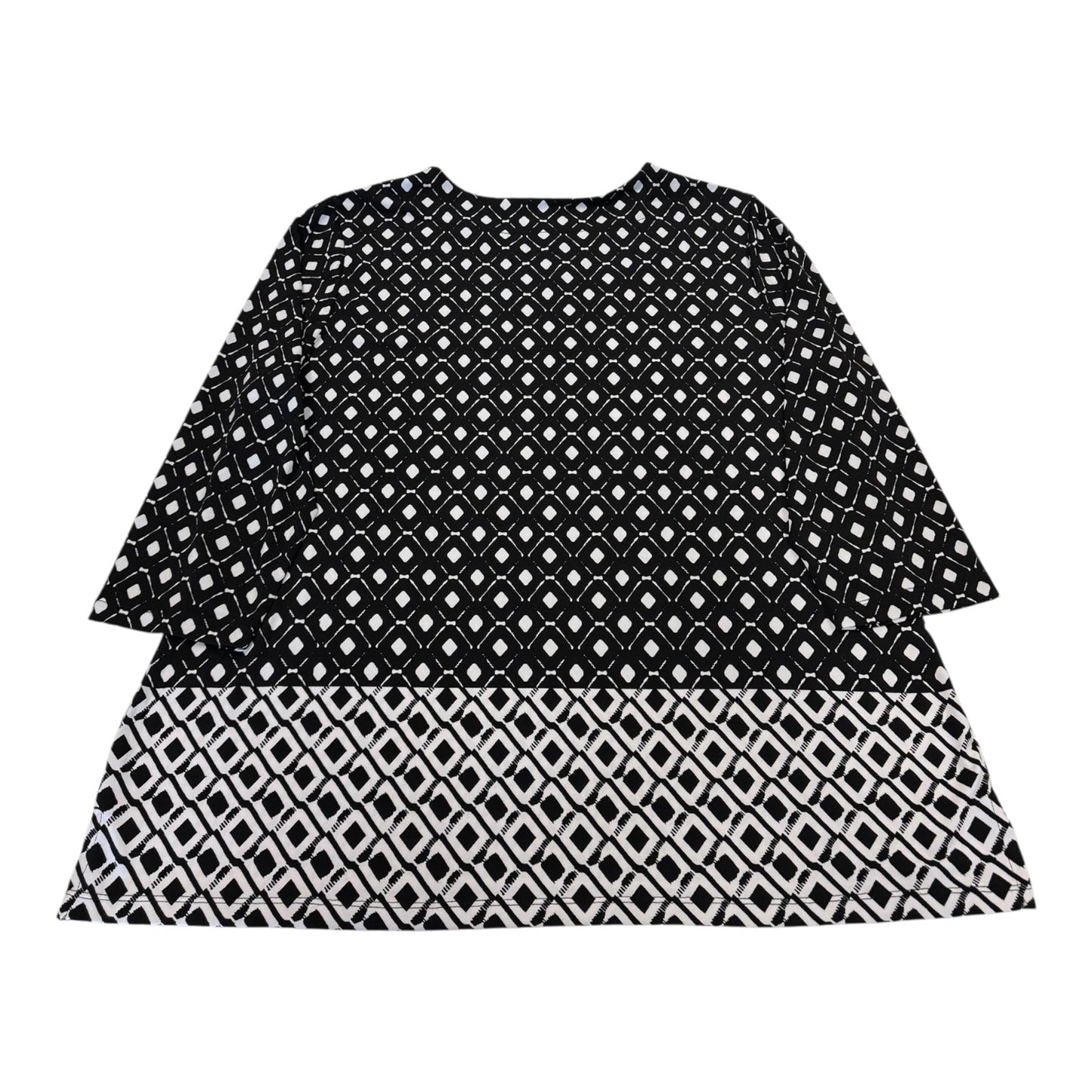 Top 3/4 Sleeve By Chicos In Black & White, Size:Xl