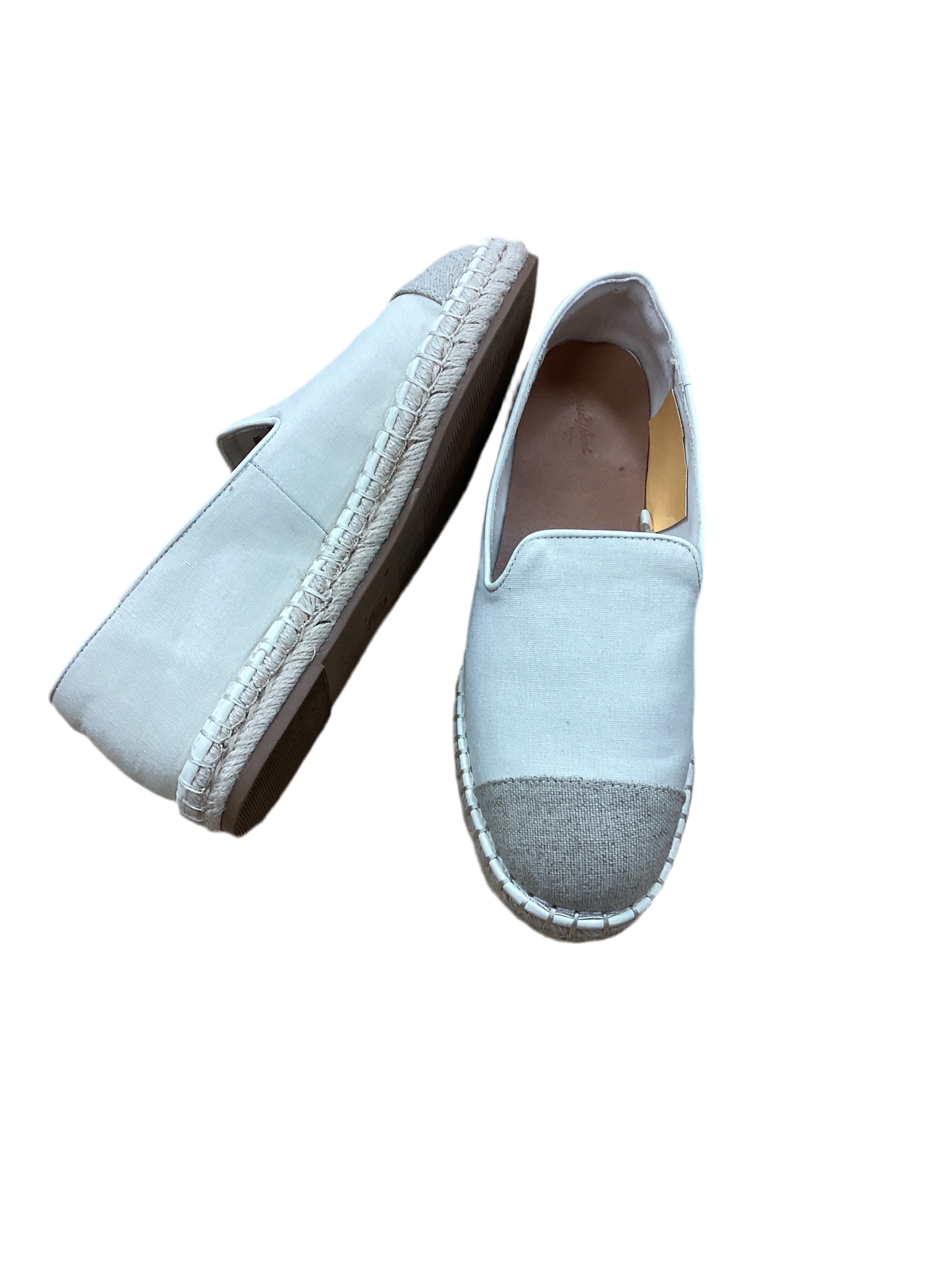 Shoes Flats By Universal Thread In Cream, Size:8.5