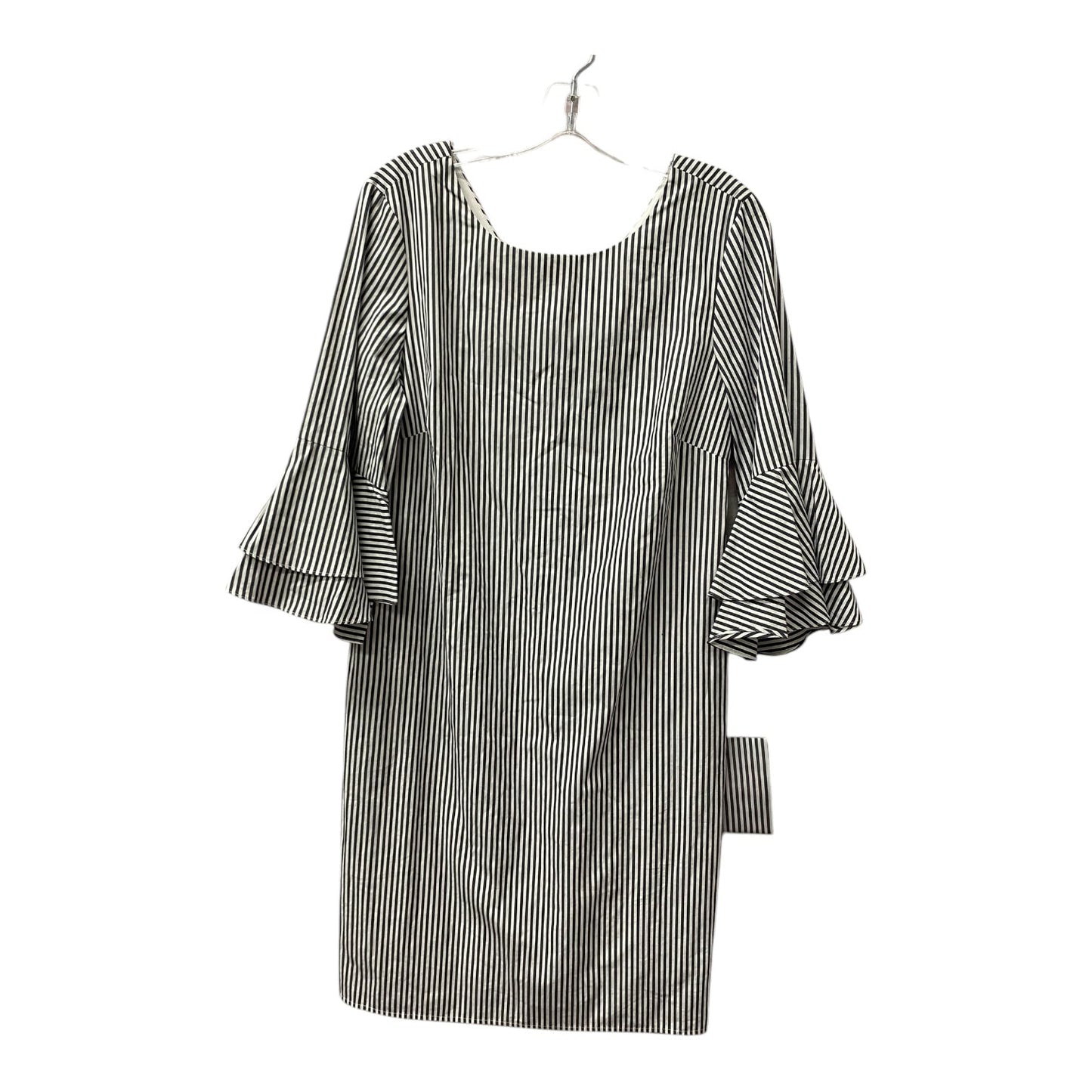 Dress Casual Short By Cappagallo In Black & White, Size:M