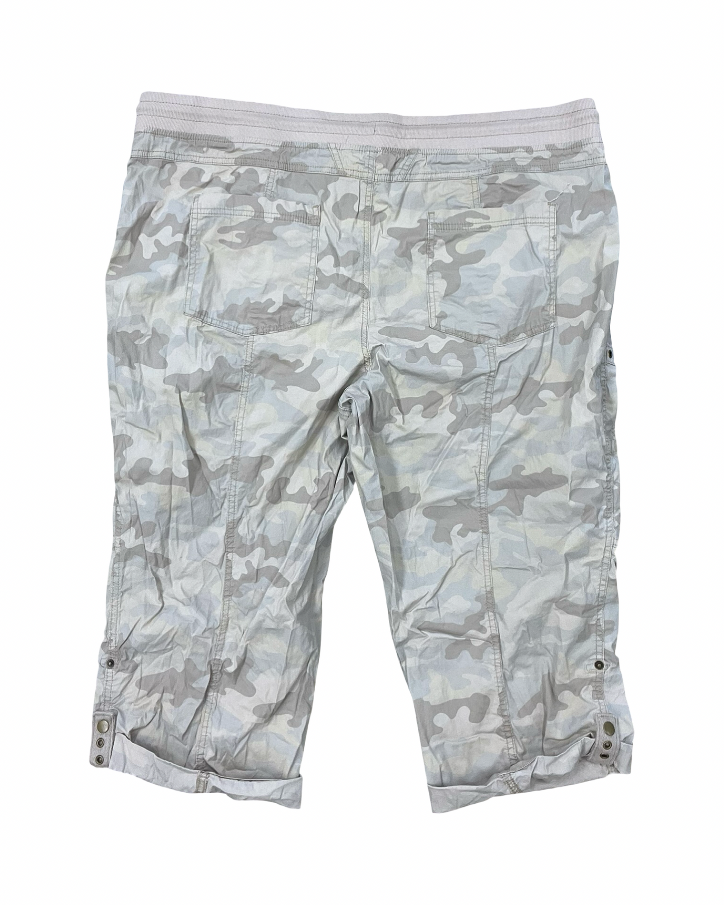 Pants Cropped By Natural Reflections In Camouflage Print, Size:22