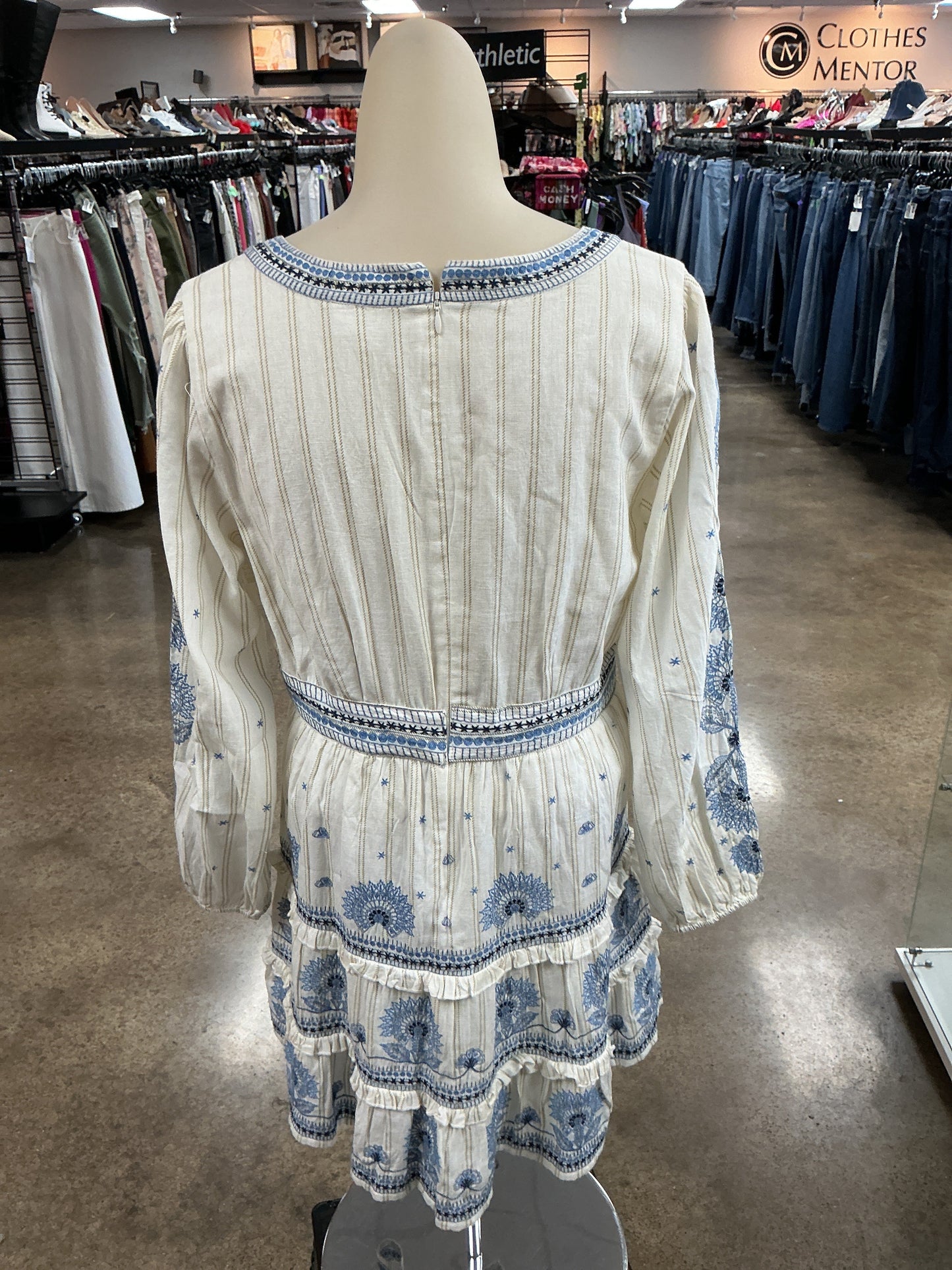 Dress Casual Short By Roller Rabbit In Cream, Size:M