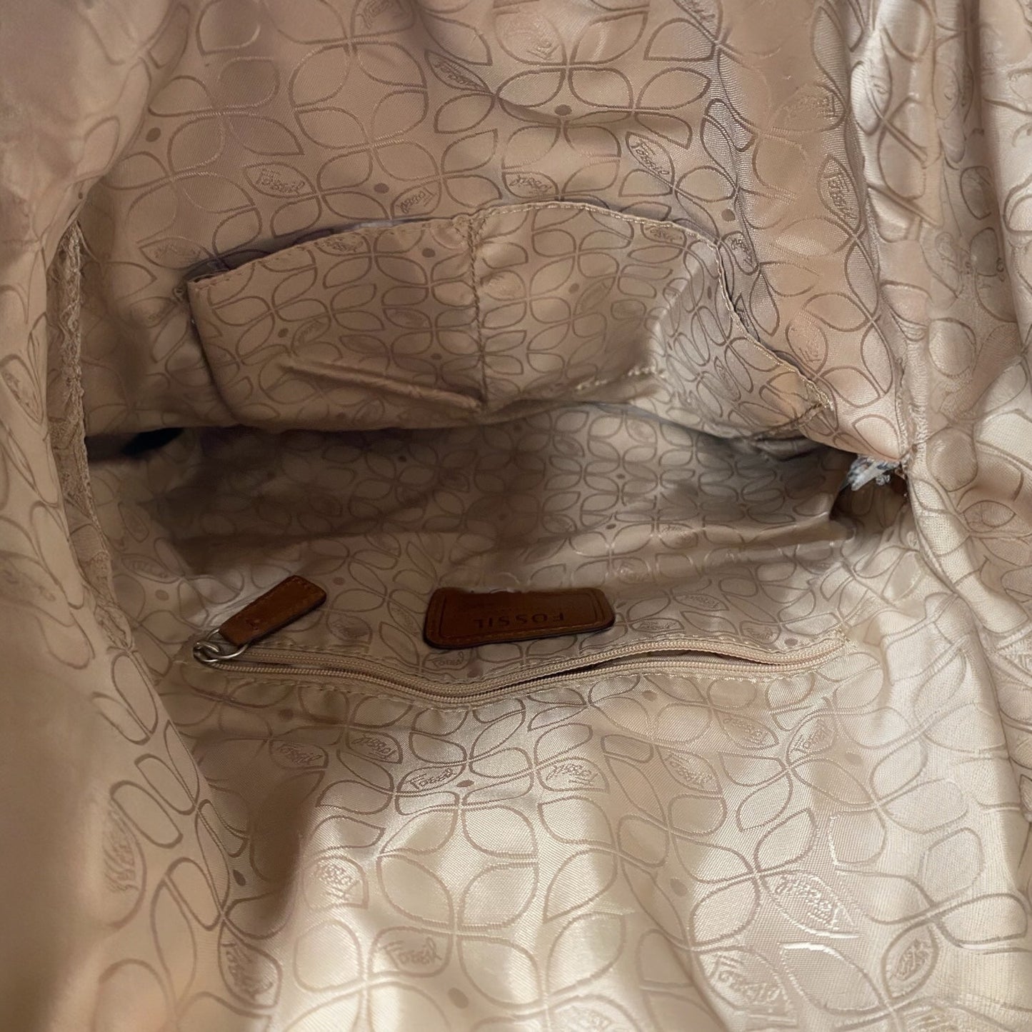 Handbag Leather By Fossil In Brown & Cream, Size:Large