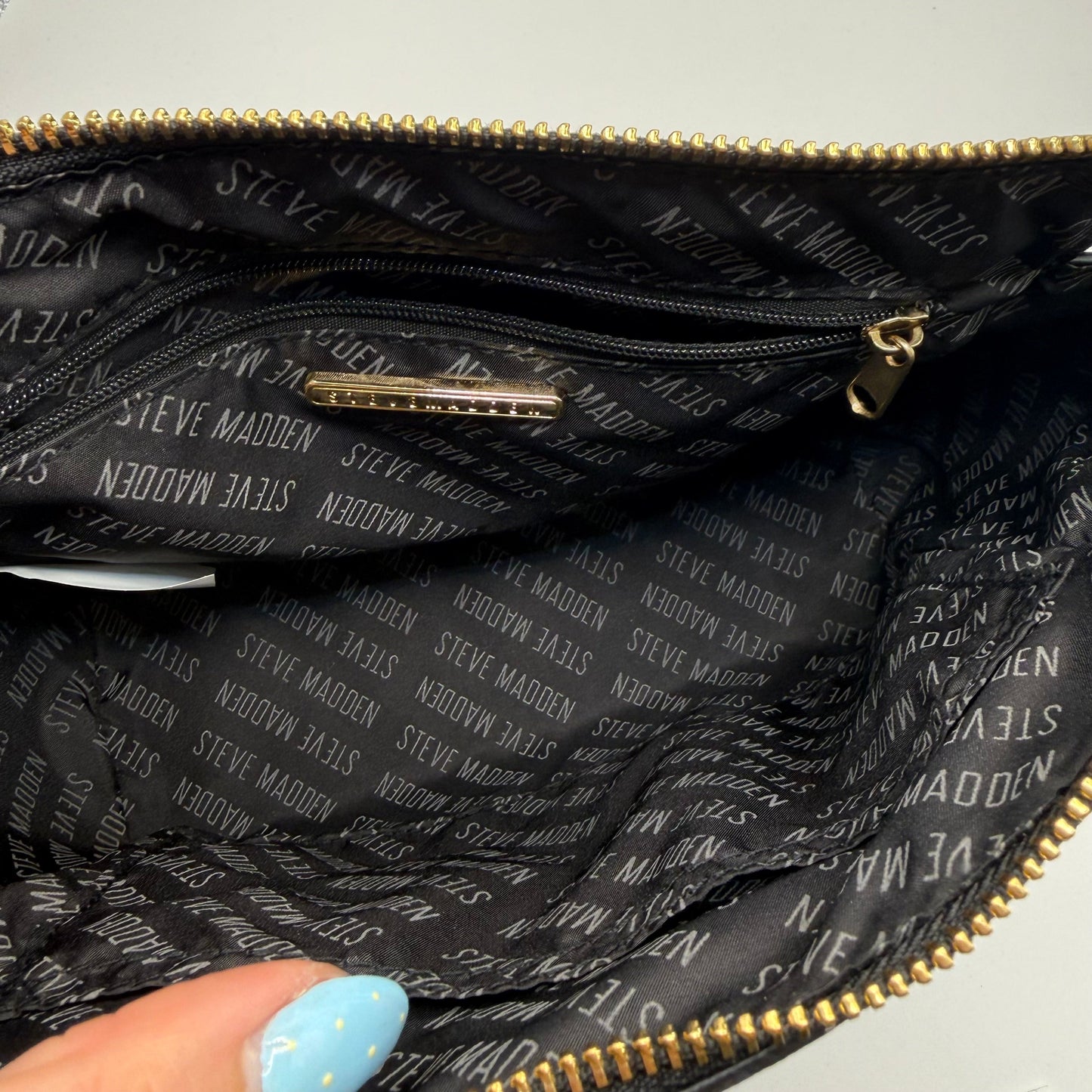 Crossbody By Steve Madden, Size: Medium