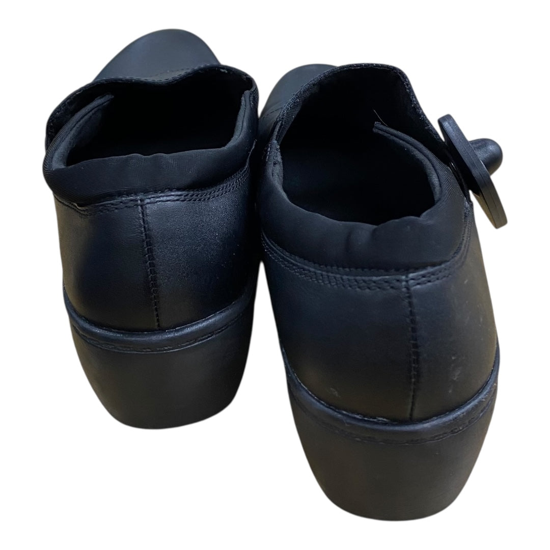 Shoes Flats By Clarks In Black, Size:9.5