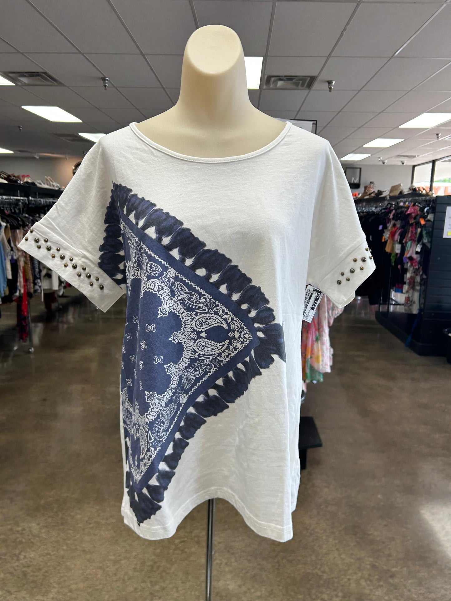 Top Ss By Clothes Mentor In White, Size:M