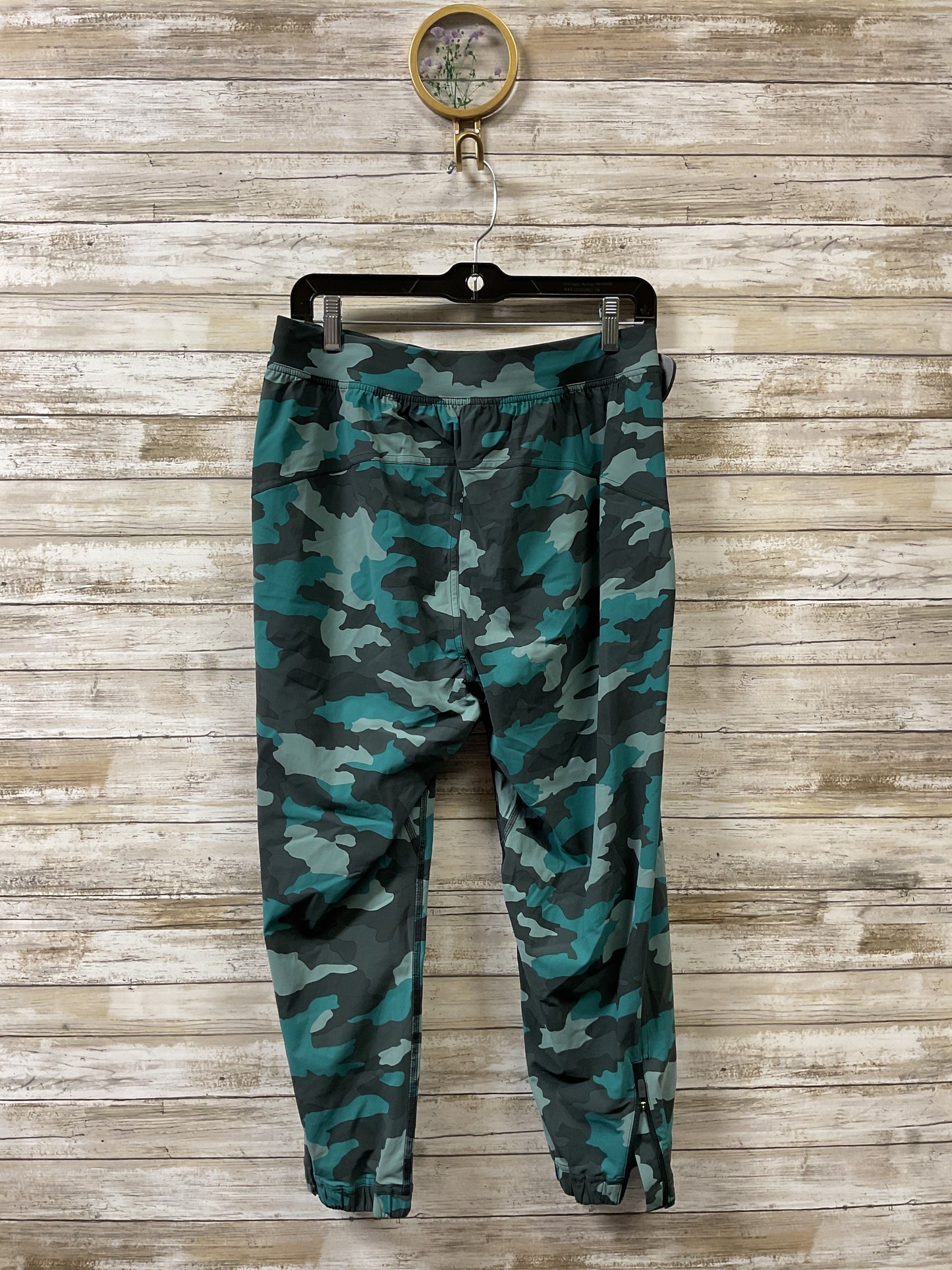 Athletic Pants By Lululemon In Green & Grey, Size:8
