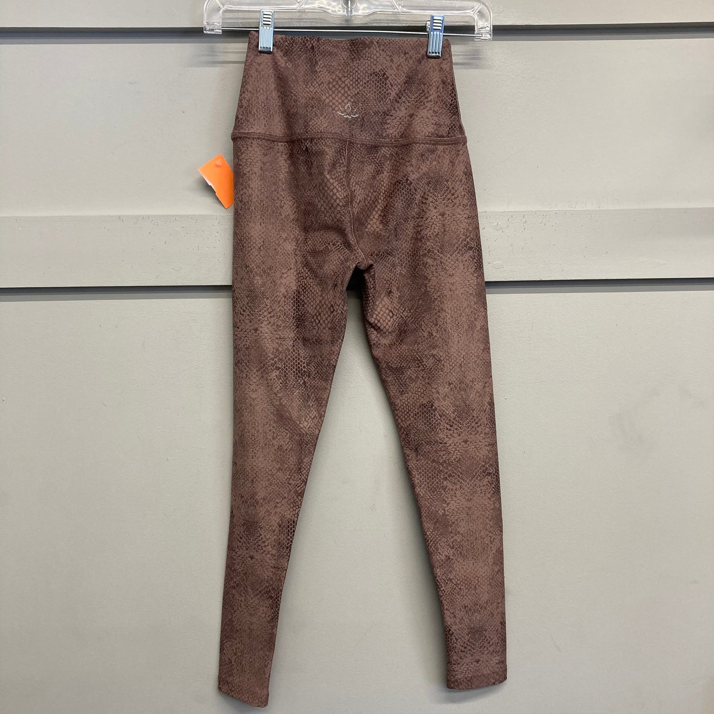 Athletic Leggings By Beyond Yoga In Snakeskin Print, Size:Xs