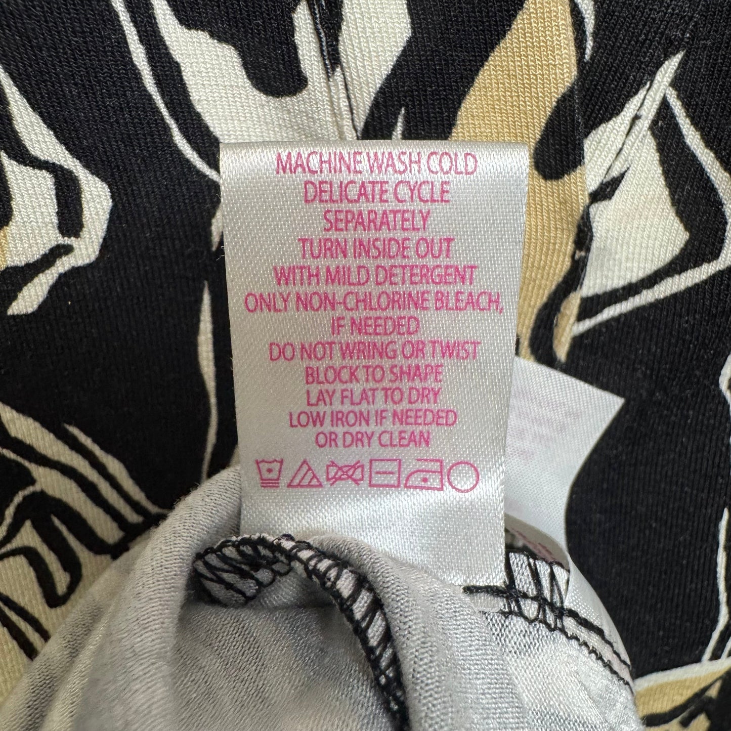 Alalynn Long Sleeve Romper Designer By Lilly Pulitzer In Onyx Irisistable, Size: XS