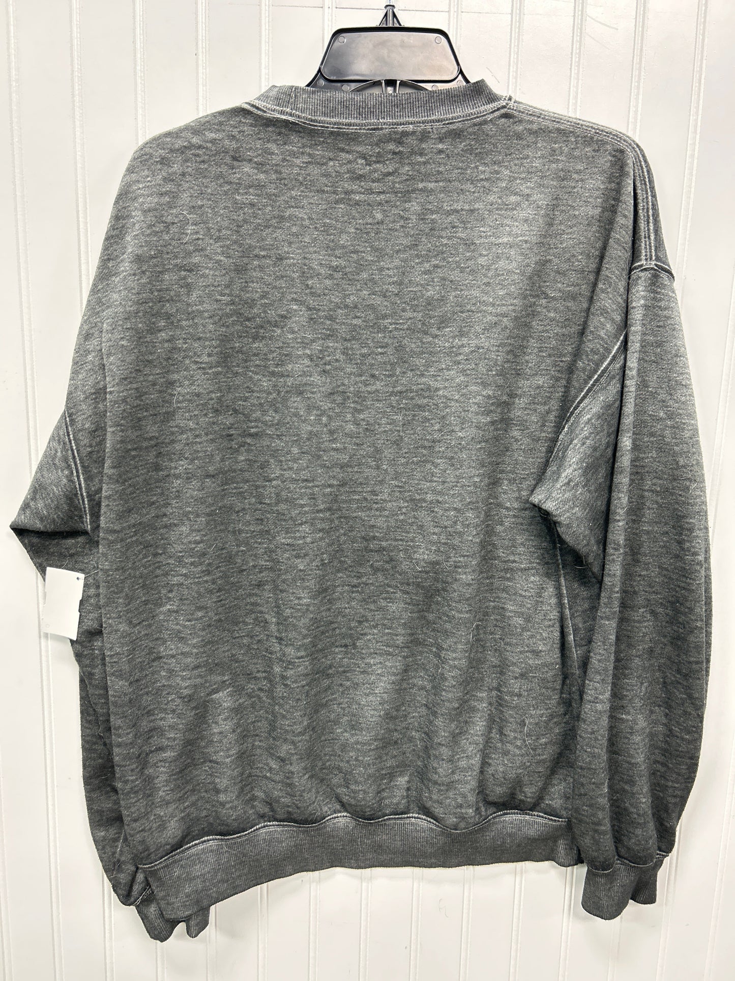 Top Ls By Clothes Mentor In Grey, Size:M
