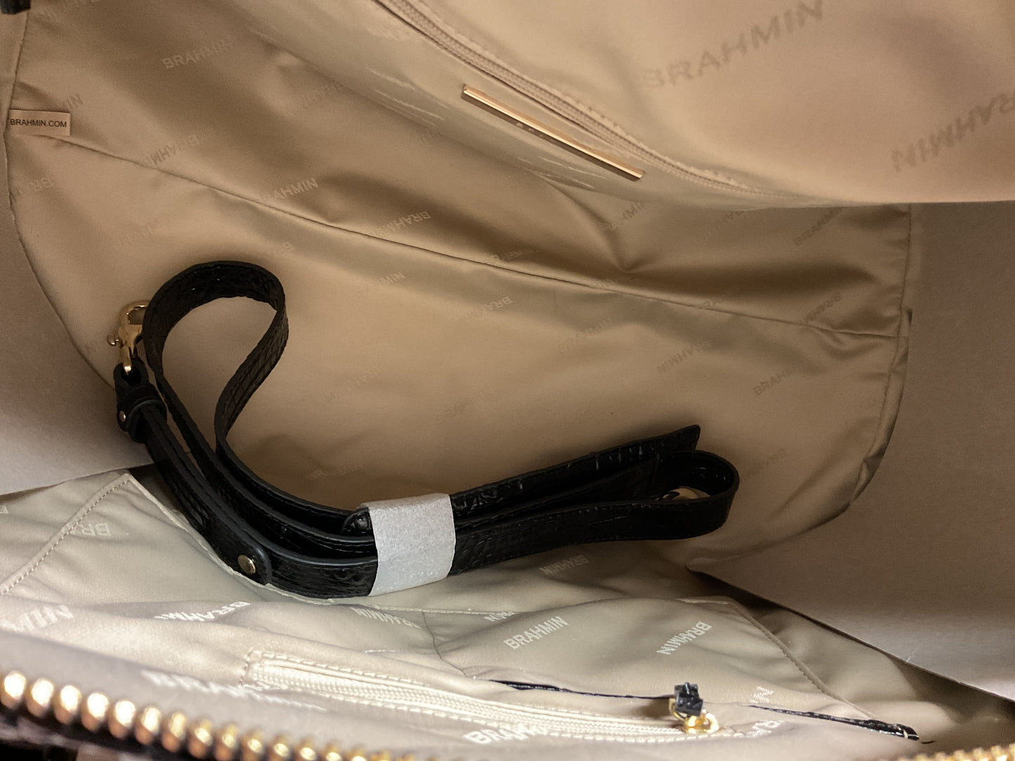 Duffle And Weekender Designer By Brahmin, Size: Large