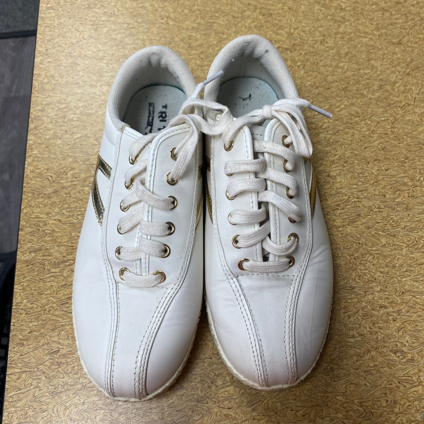 Shoes Sneakers By Tretorn In White, Size:6.5