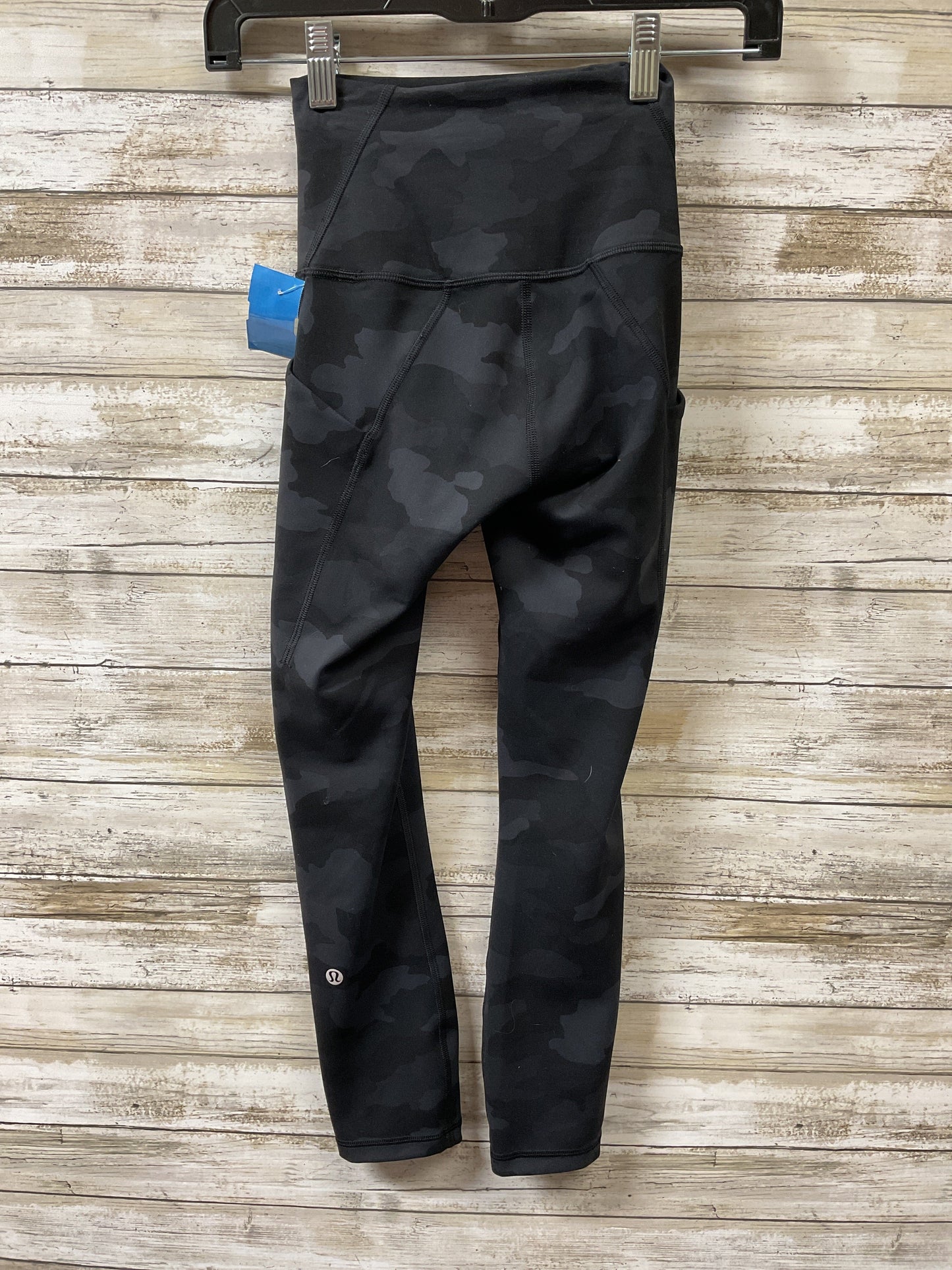 Athletic Leggings Capris By Lululemon In Camouflage Print, Size:0