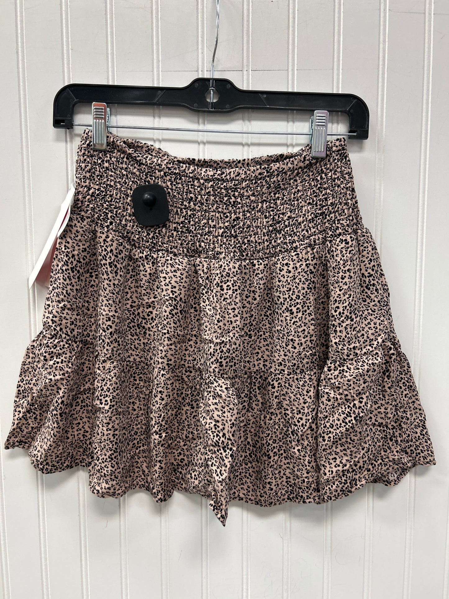 Skirt Mini & Short By Urban Expressions In Black & Pink, Size:Xs