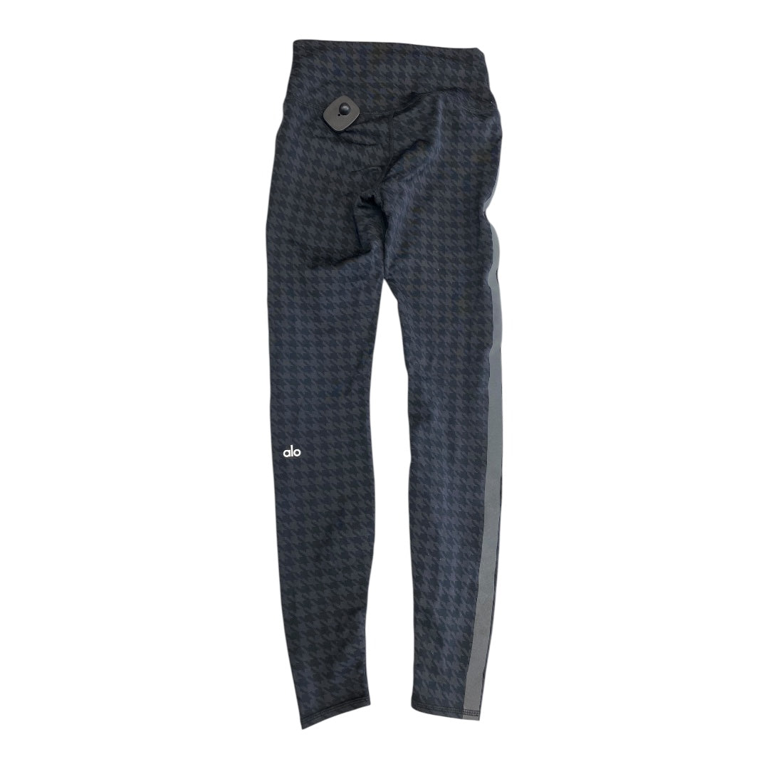 Athletic Leggings By Alo In Grey, Size:Xs