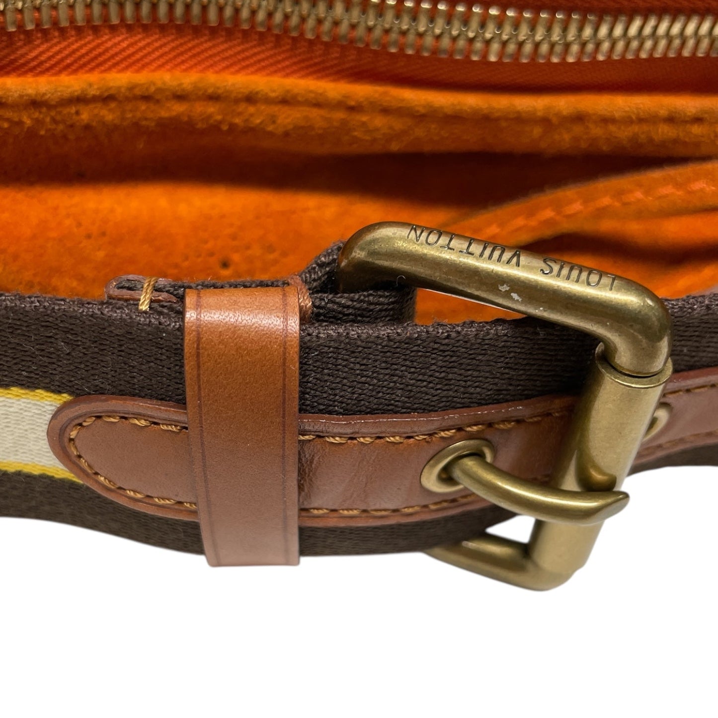 Handbag Luxury Designer By Louis Vuitton, Size: Large