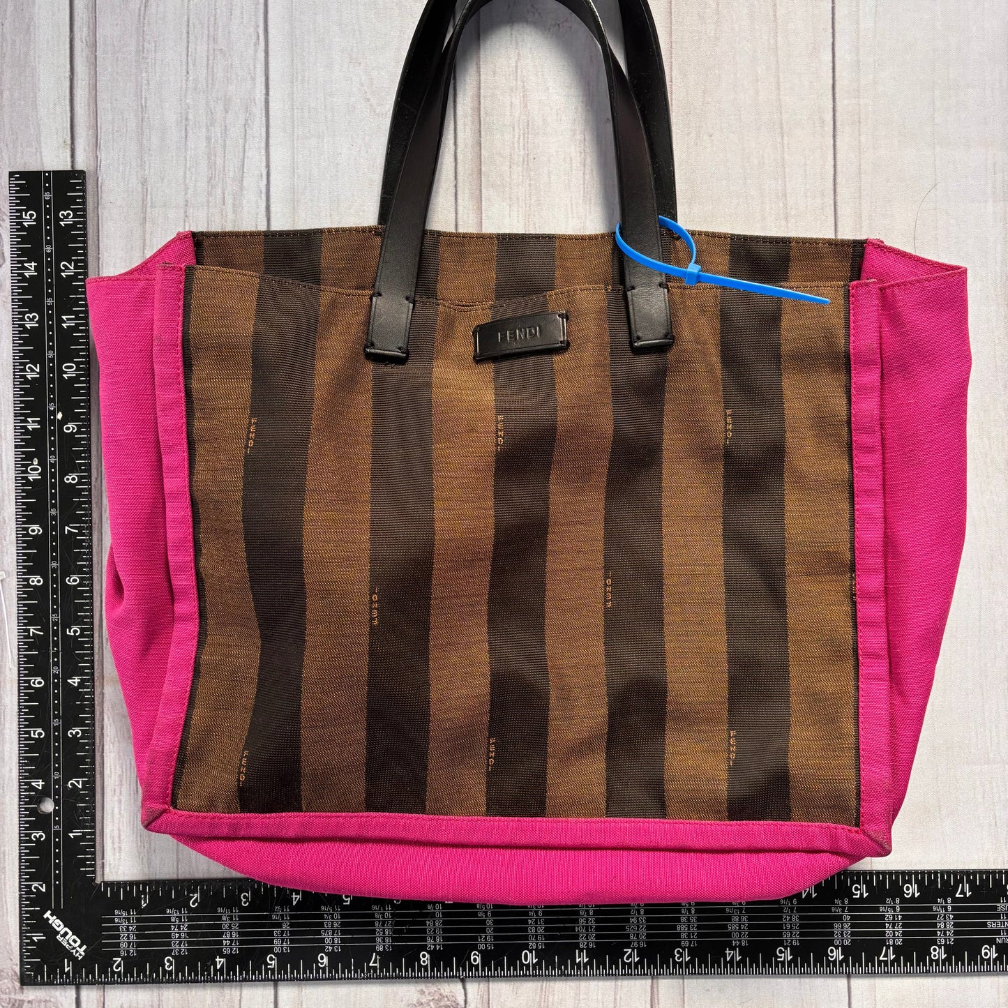 Tote Luxury Designer By Fendi, Size: Medium