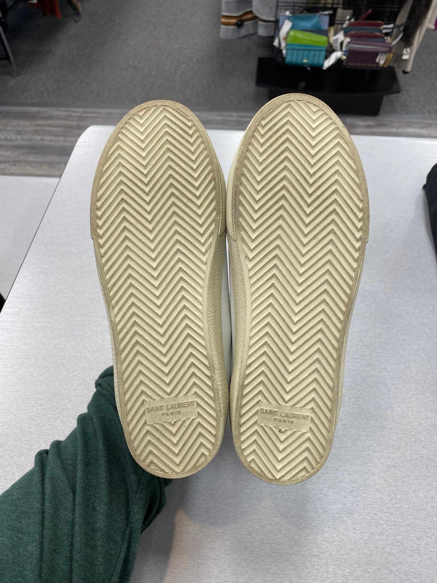 Shoes Luxury Designer By Yves Saint Laurent Size: 9