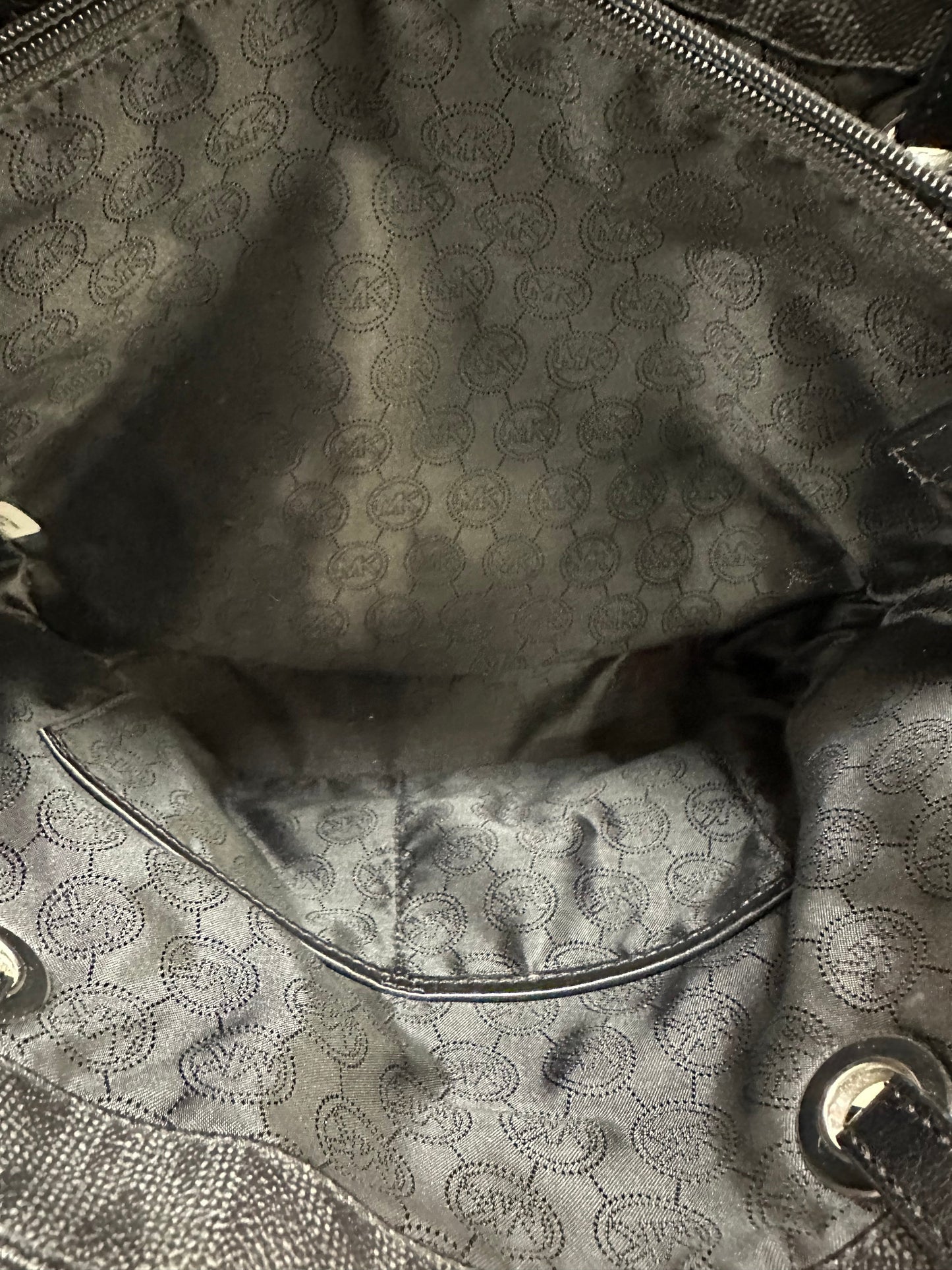 Handbag Designer By Michael Kors In Black, Size:Medium