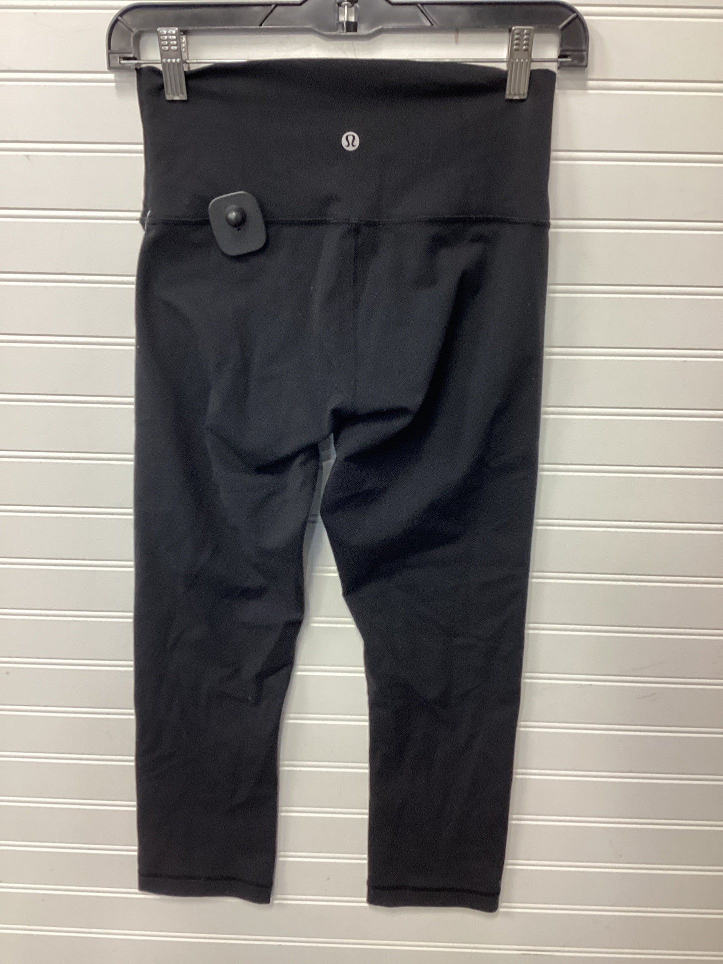 Athletic Capris By Lululemon In Black, Size:6