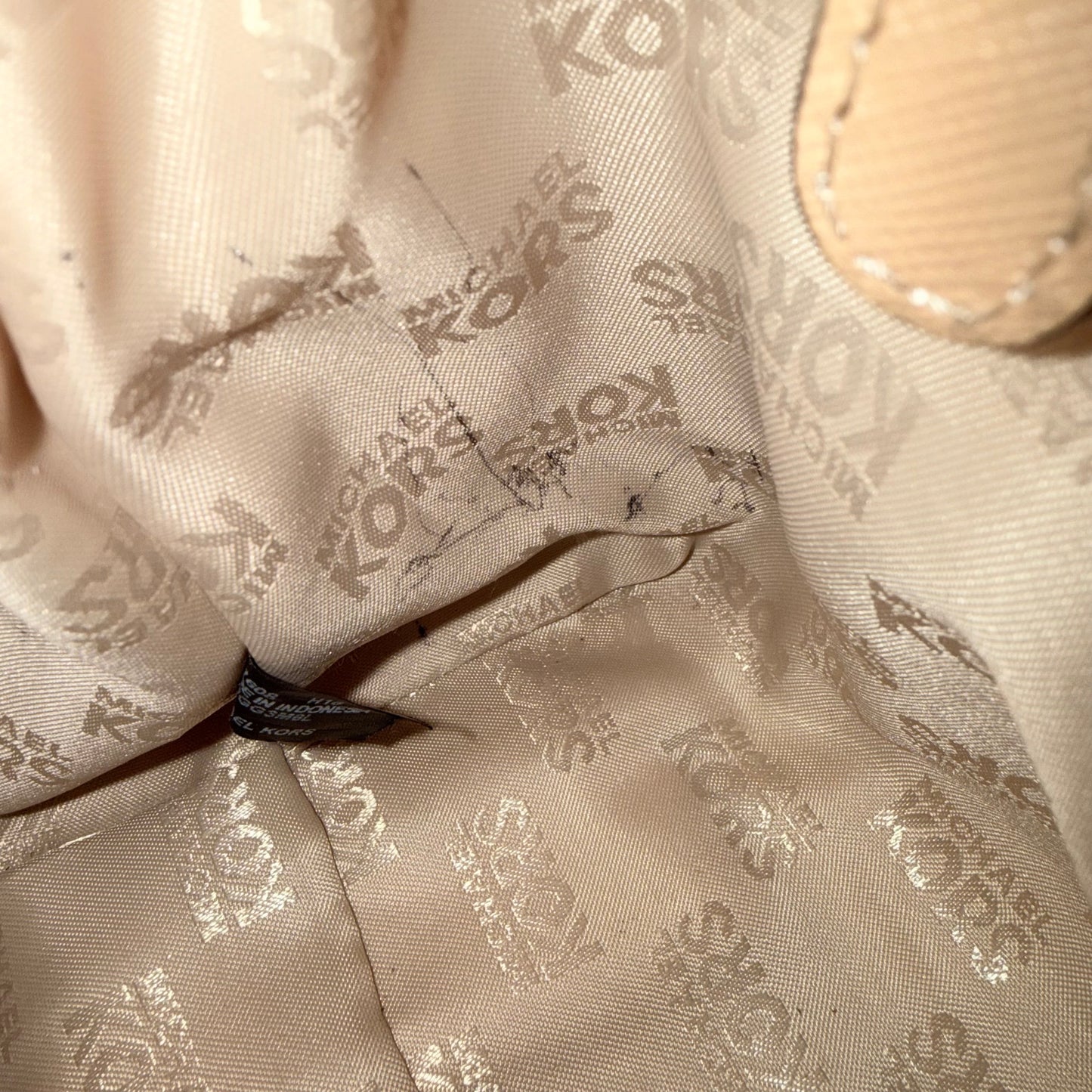 Crossbody Designer By Michael By Michael Kors, Size: Medium