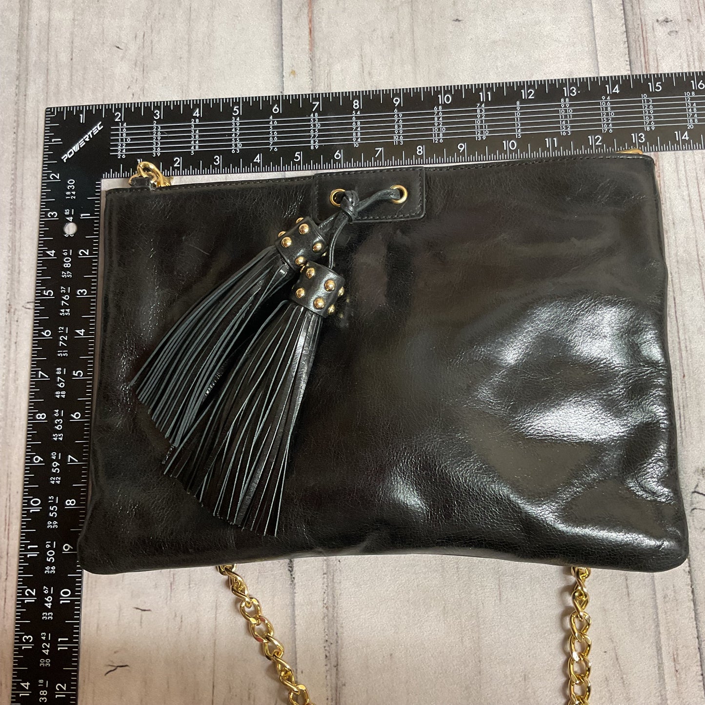 Crossbody By Badgley Mischka In Black & Gold, Size:Large