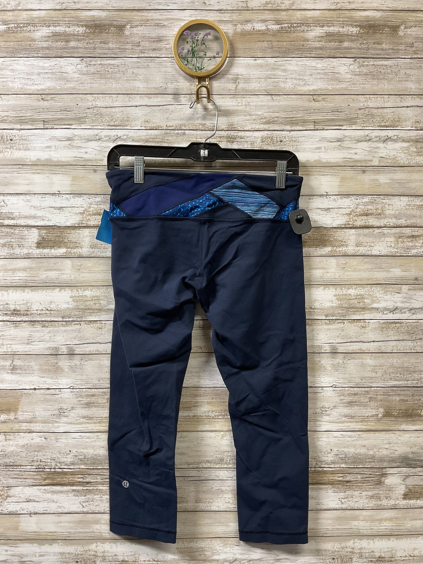 Athletic Capris By Lululemon In Blue, Size:8