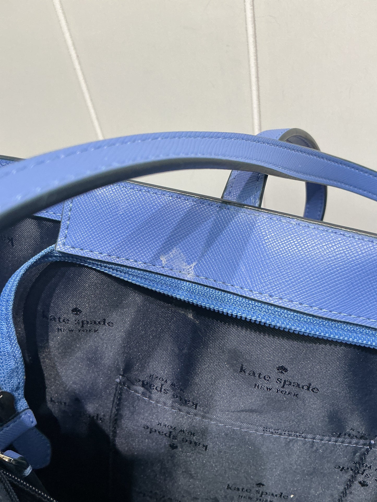 Handbag Designer By Kate Spade, Size: Medium