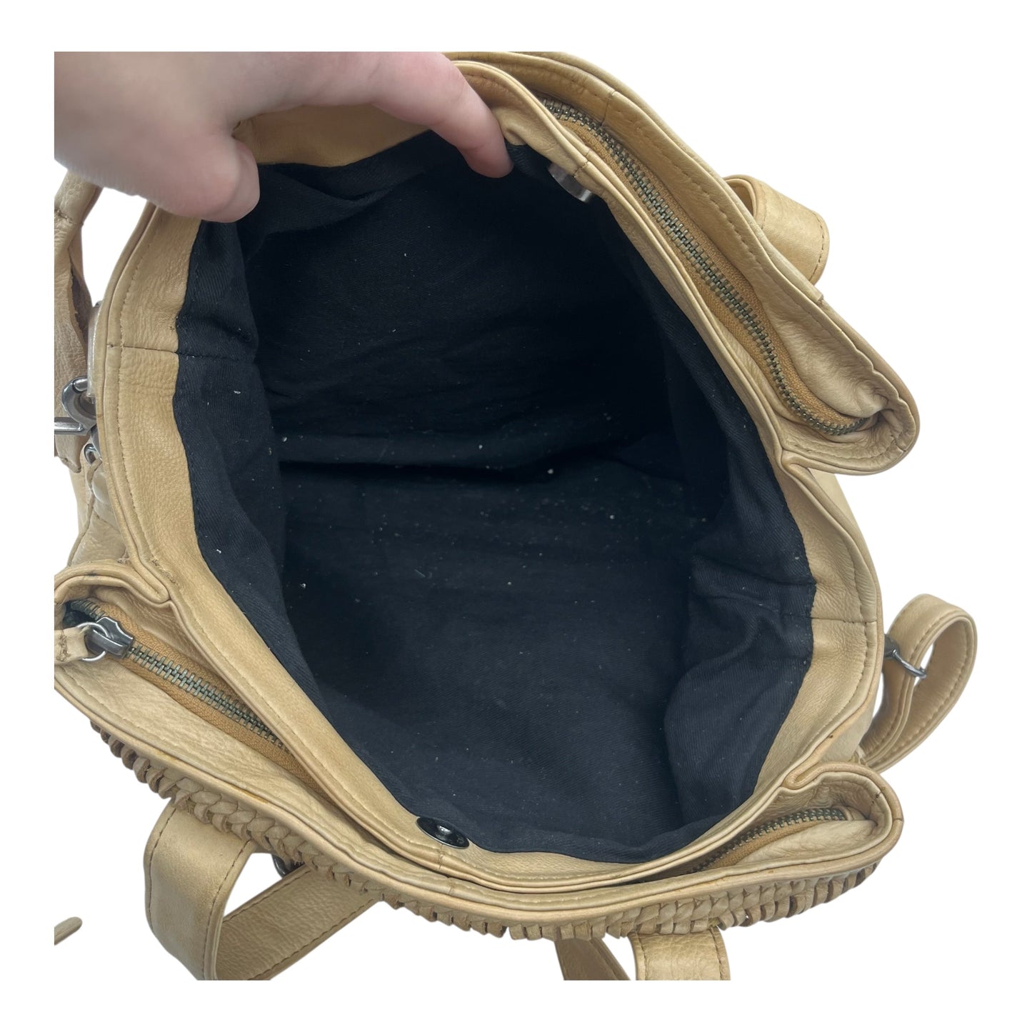 Handbag Leather By Clothes Mentor In Tan, Size:Medium