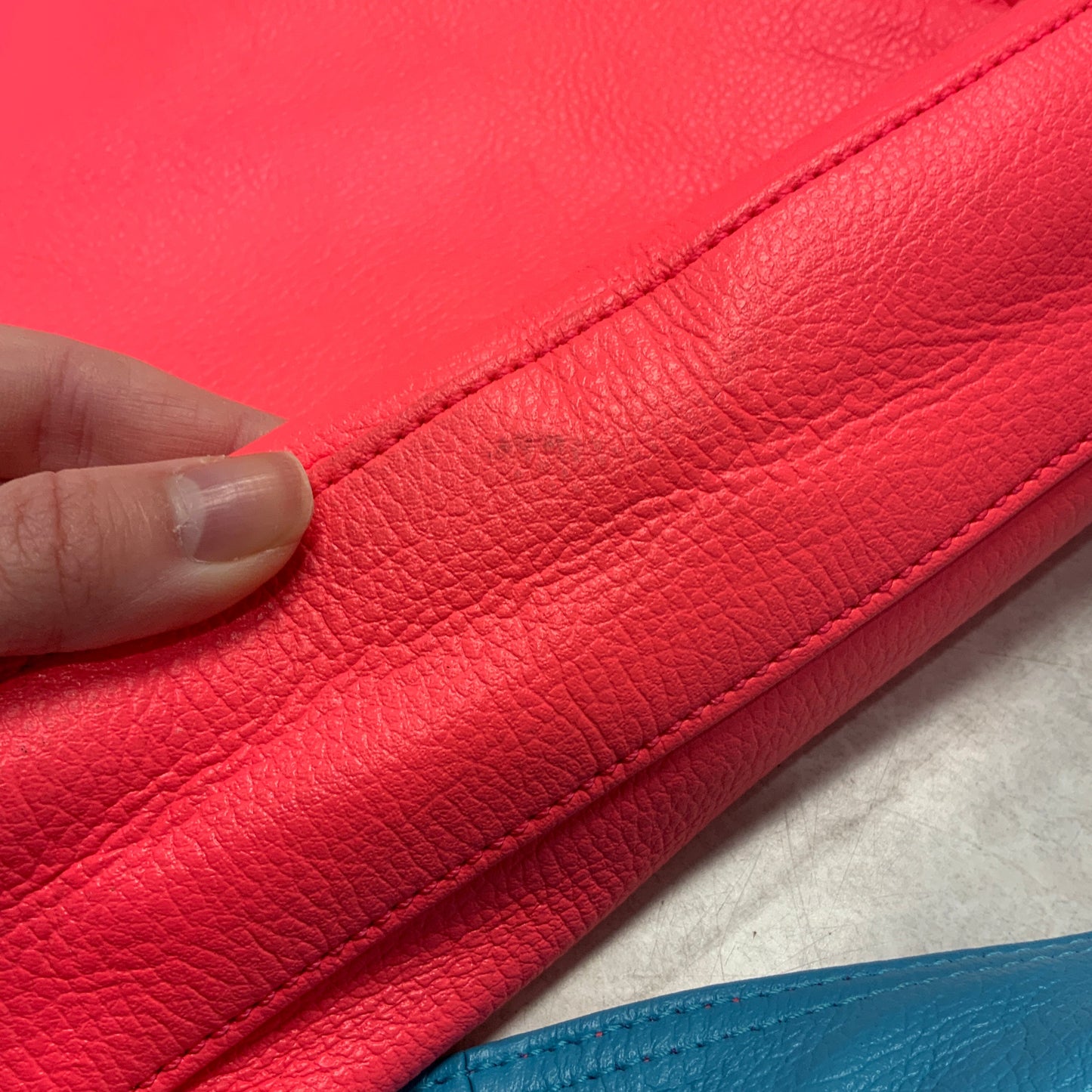 Handbag Designer By Marc By Marc Jacobs, Size: Large