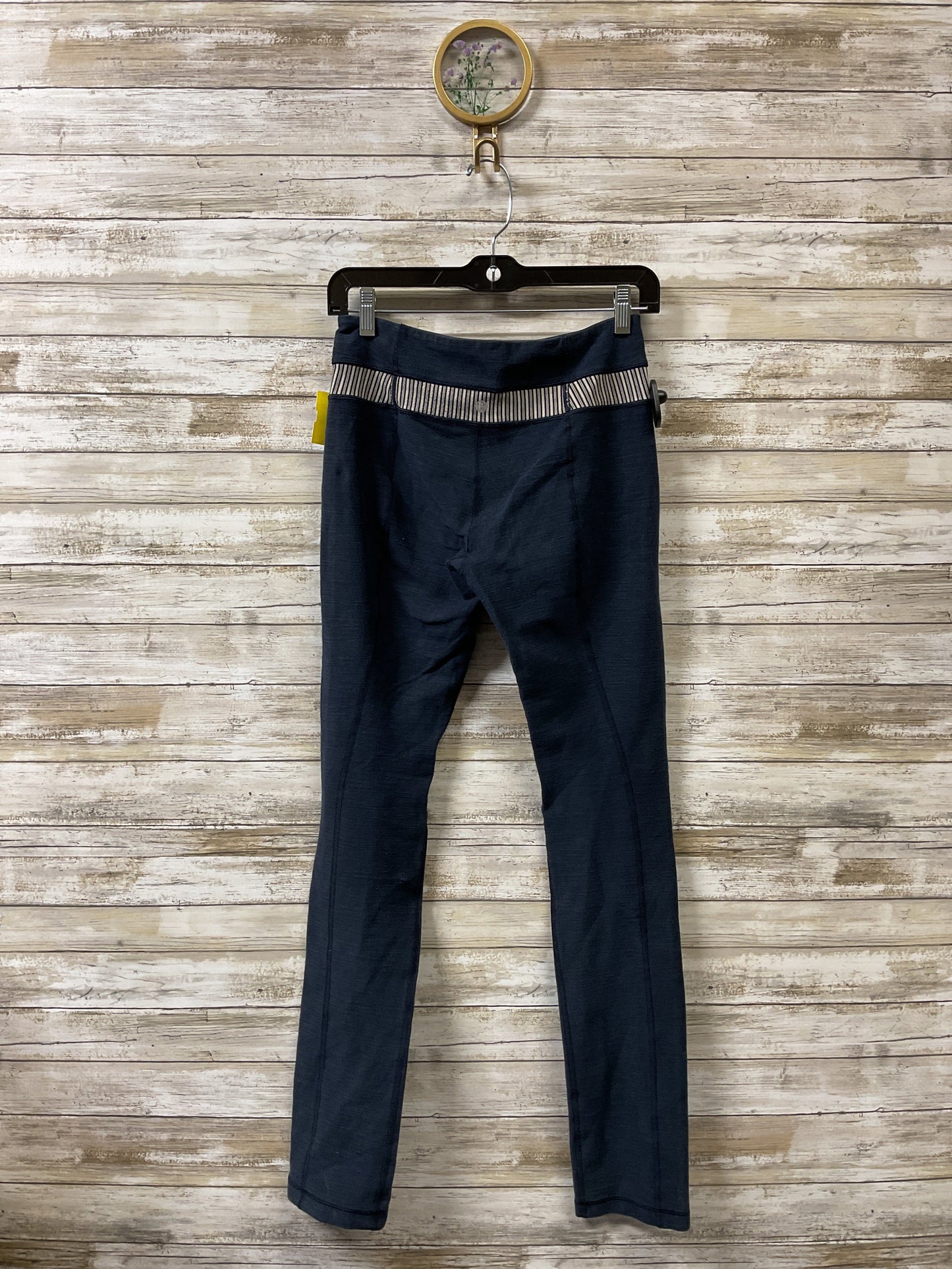 Athletic Leggings By Lululemon In Blue, Size:4