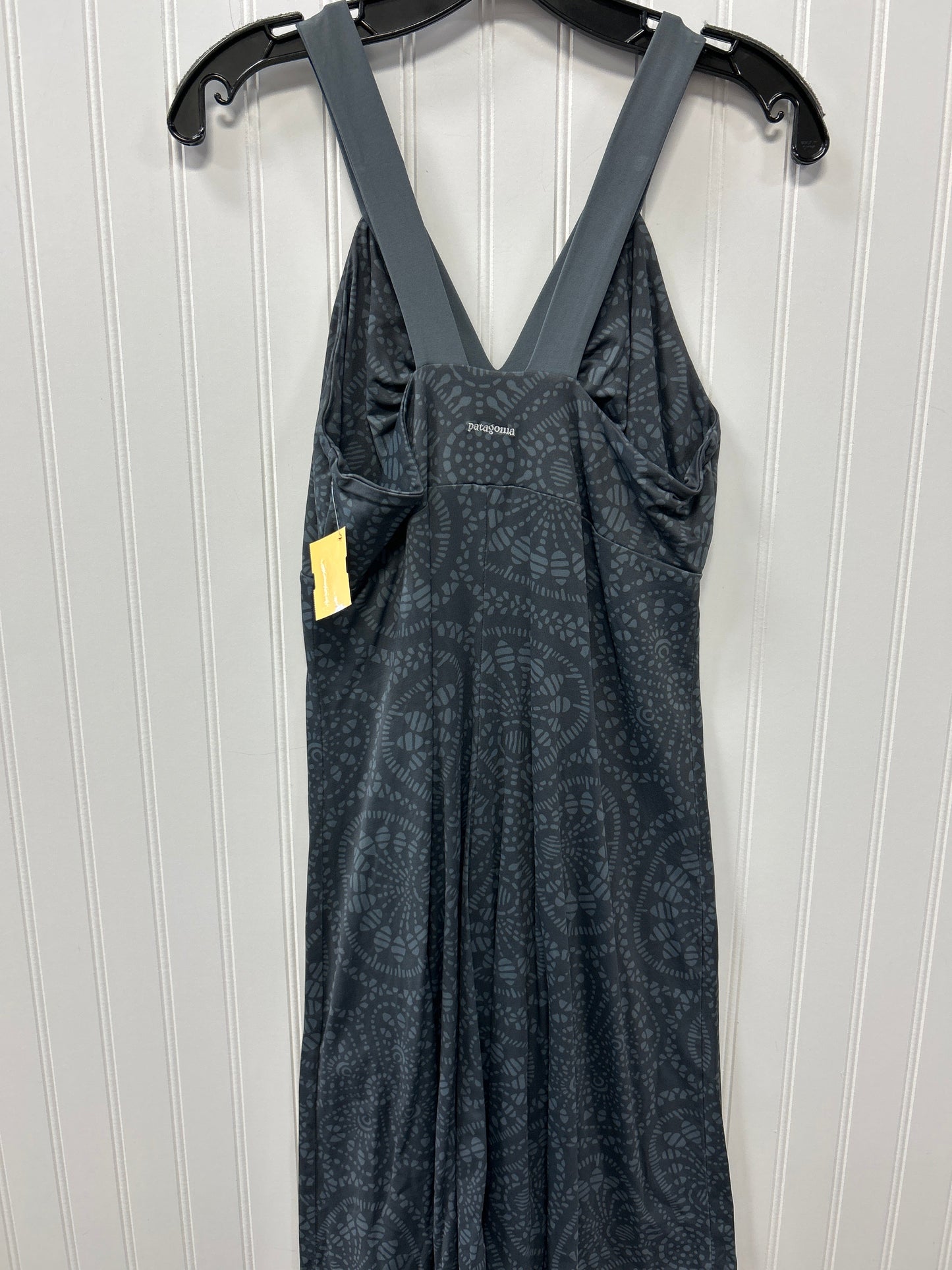 Athletic Dress By Patagonia In Grey, Size:L