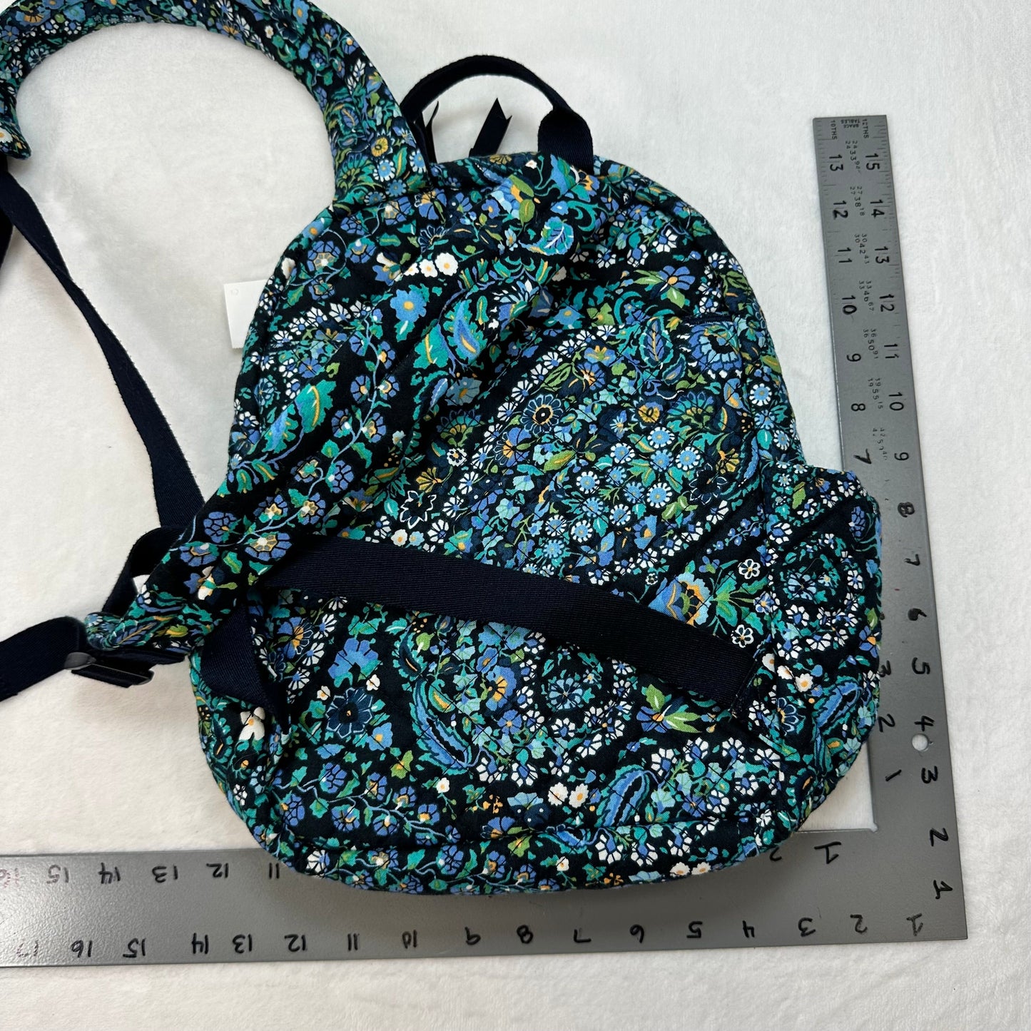 Backpack By Vera Bradley, Size: Small